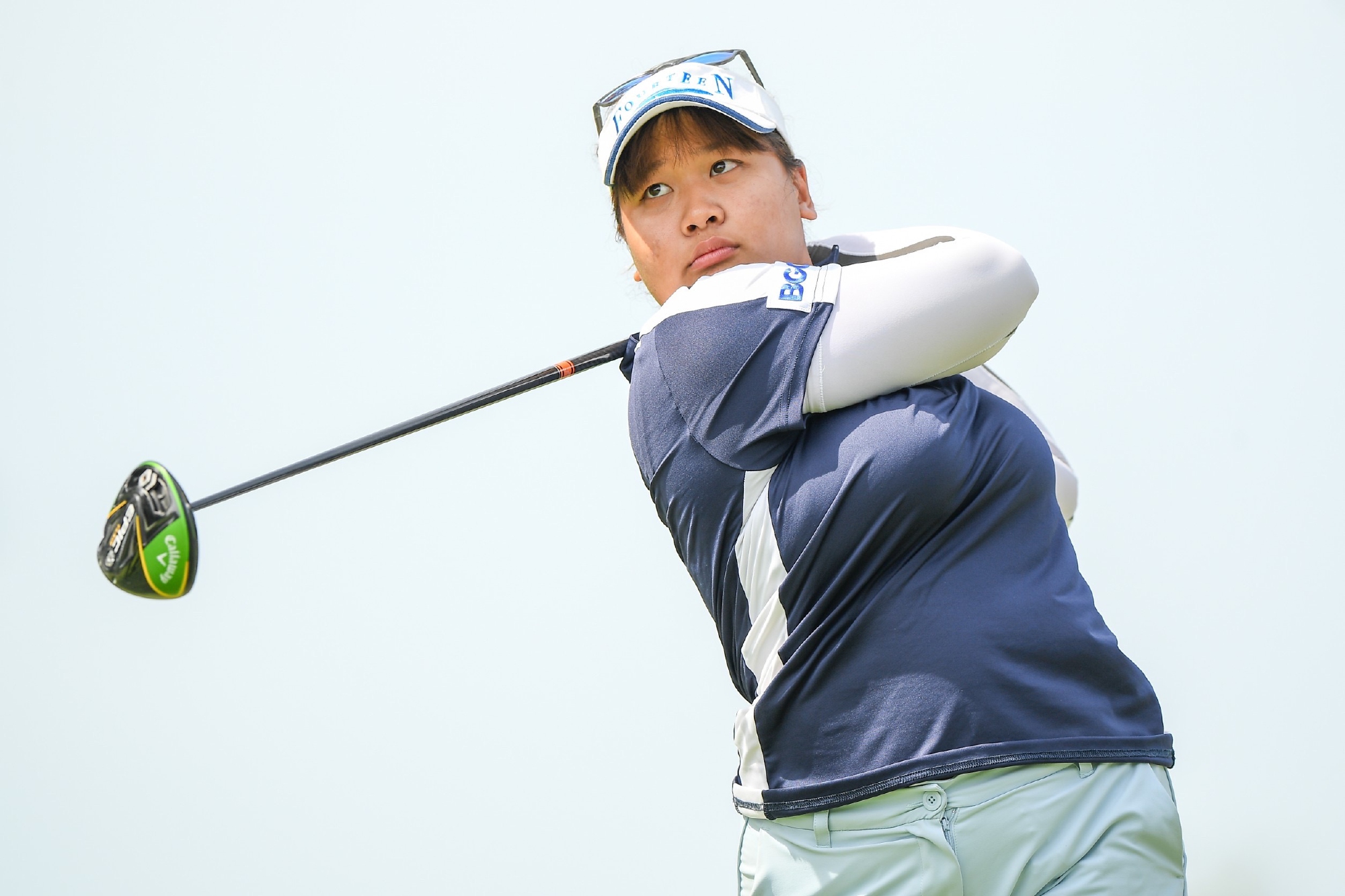 Sherman produces error-free round to lead at the Phoenix Gold 