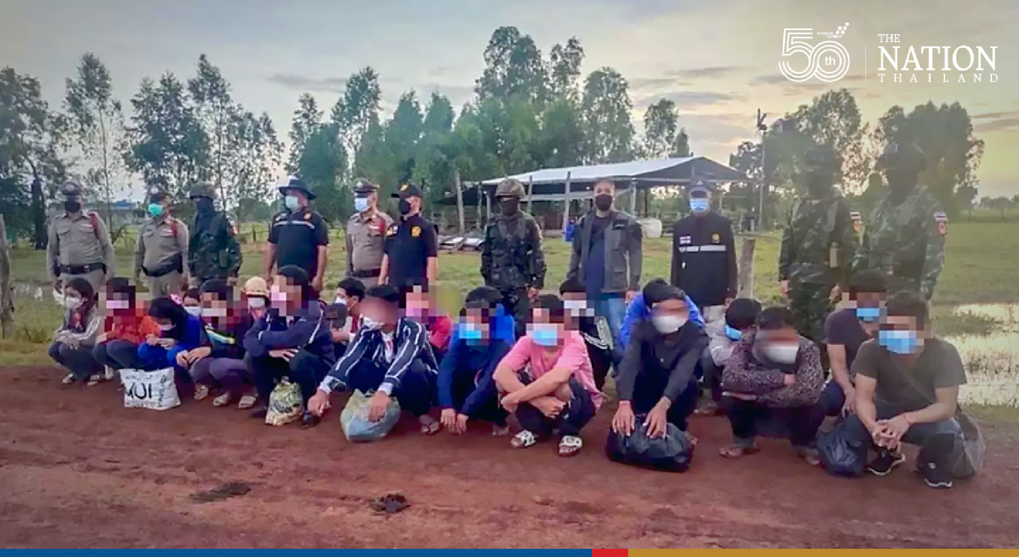 Kamphaeng Phet police rescue stranded illegal migrants, pick up 3 dead bodies