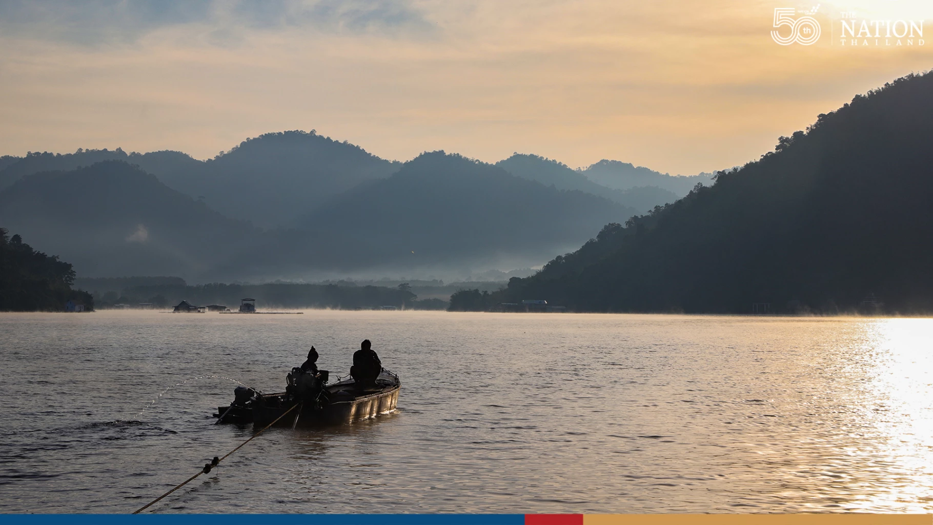 Head to Kanchanaburi’s Srinakarin Dam for starry nights and chilly mornings