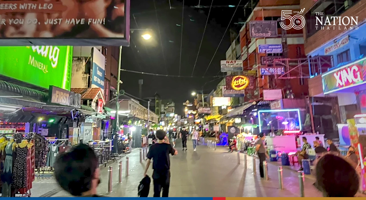 Restaurants in Central World, Khaosan areas roar back to life