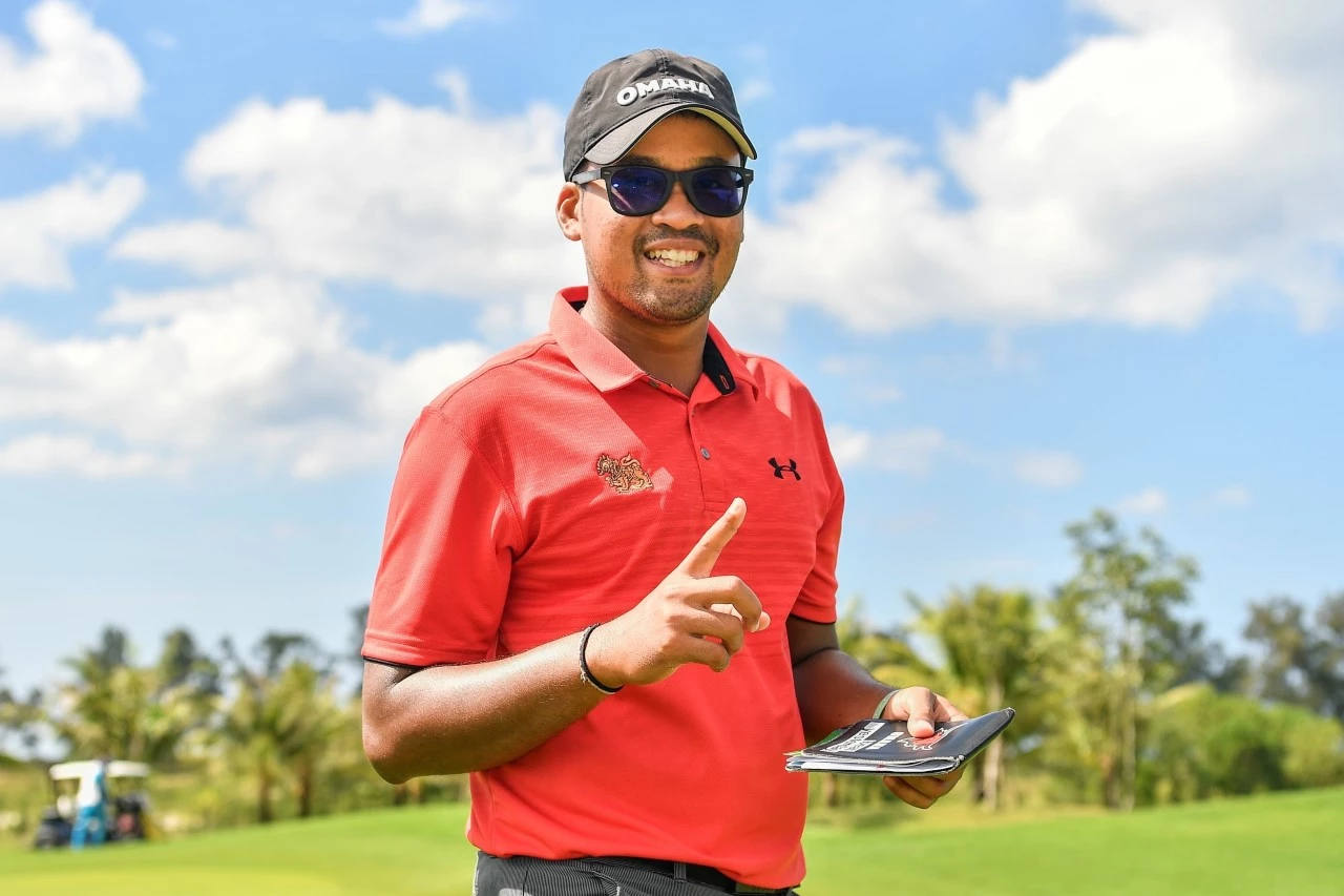 Teen Prodigy Ratchanon Steals Limelight in Thailand Mixed #5 at Aquella