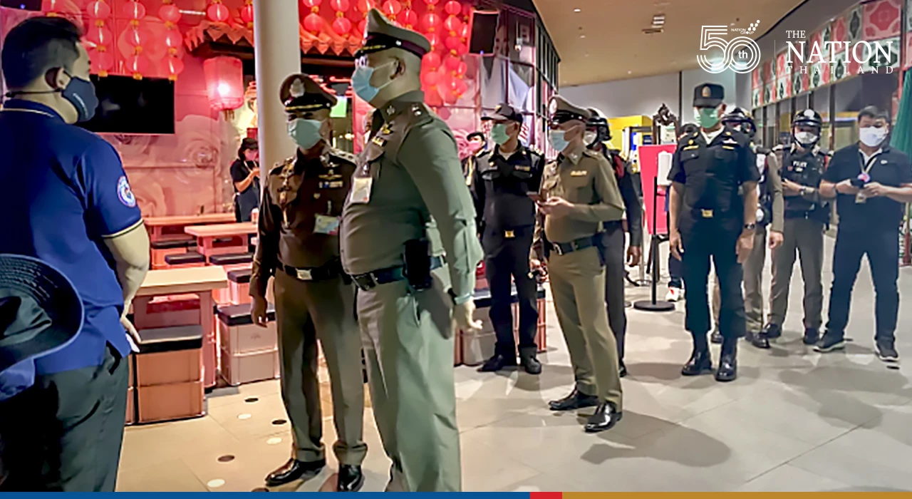 Restaurants in Central World, Khaosan areas roar back to life