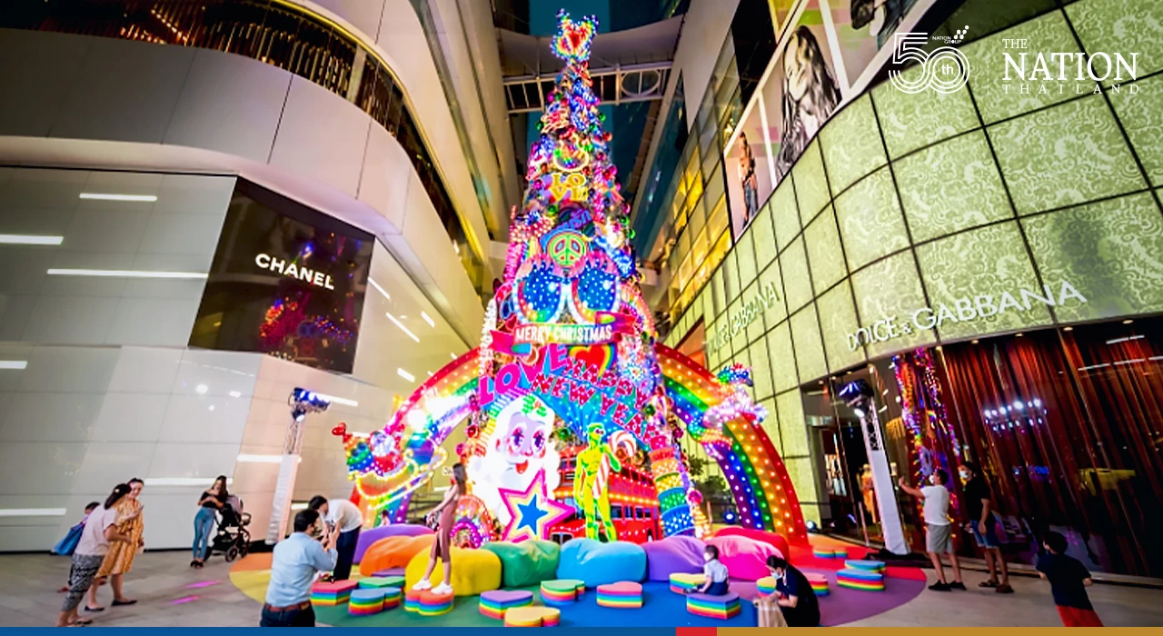 On the hunt for the best Christmas lights in Bangkok