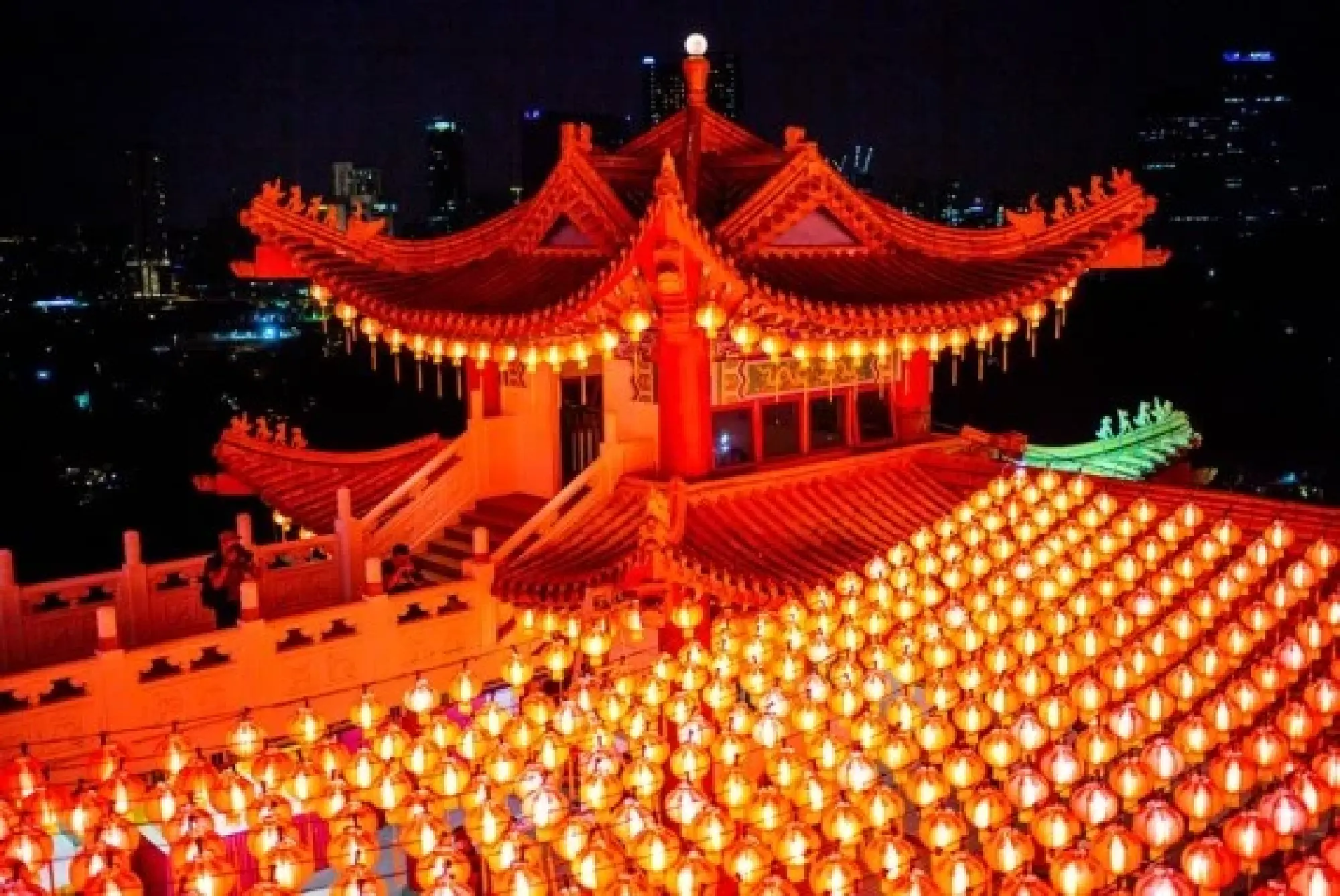 Red lanterns set for the upcoming Chinese Lunar New Year are seen at Thean Hou Temple in Kuala Lumpur, Malaysia, Jan. 22, 2022. (Xinhua/Zhu Wei)