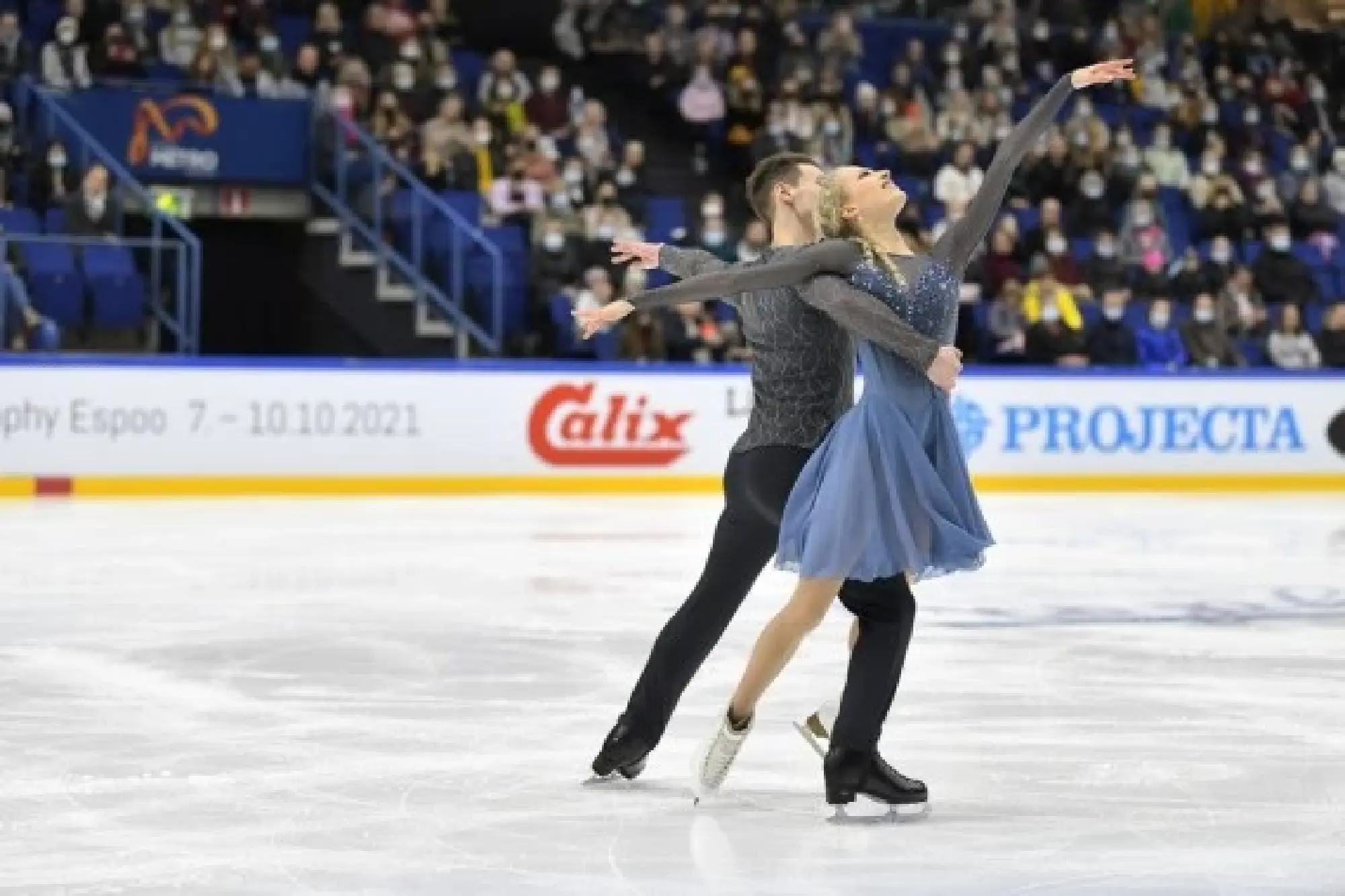 Juulia Turkkila/Matthias Versluis from Finland perform at the Finlandia Trophy competition in Espoo, Finland, in October 2021. (Photo by Antti Lehto/Xinhua)