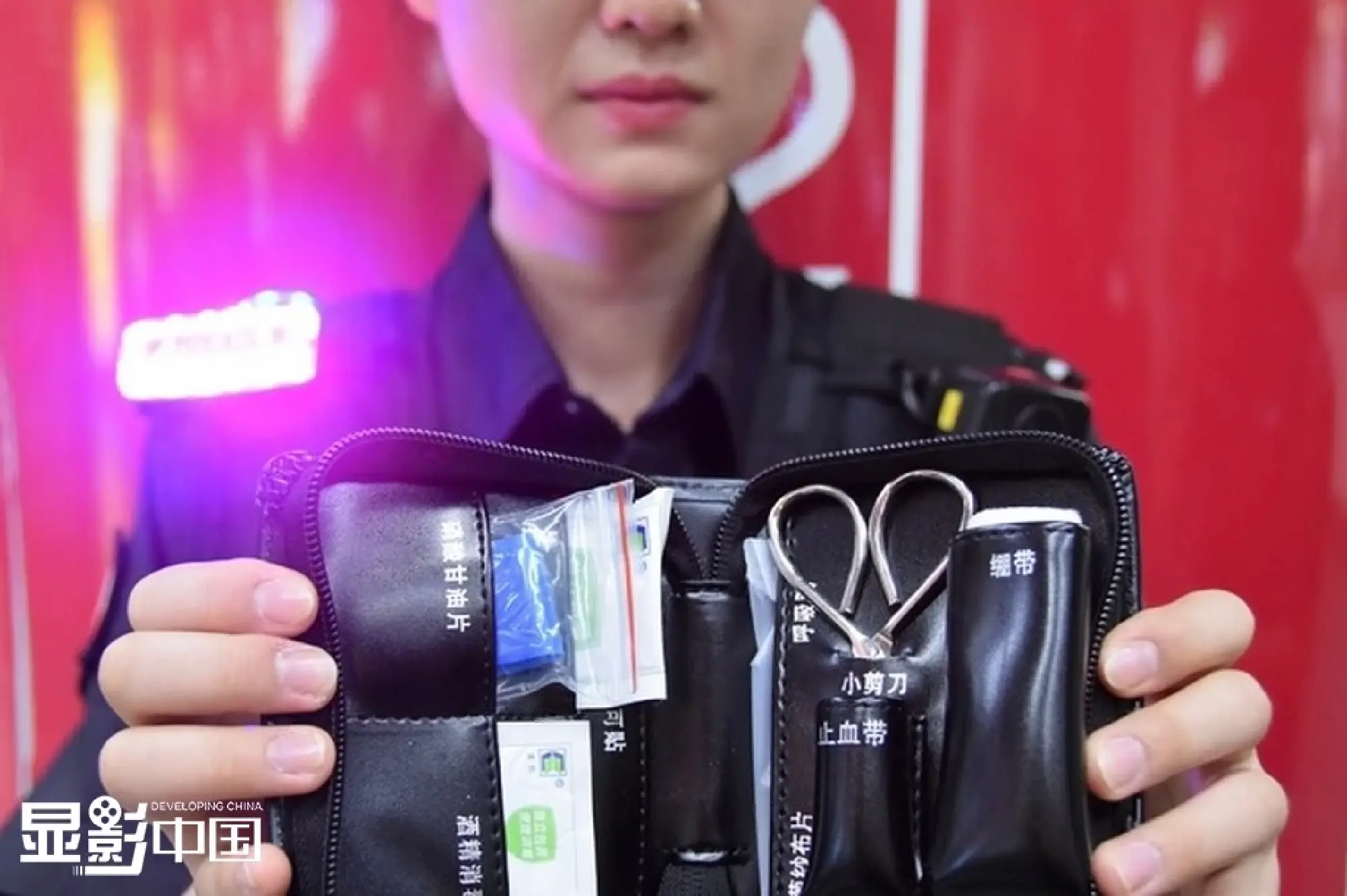 Photographing China: Young metro policewoman in Nanjing