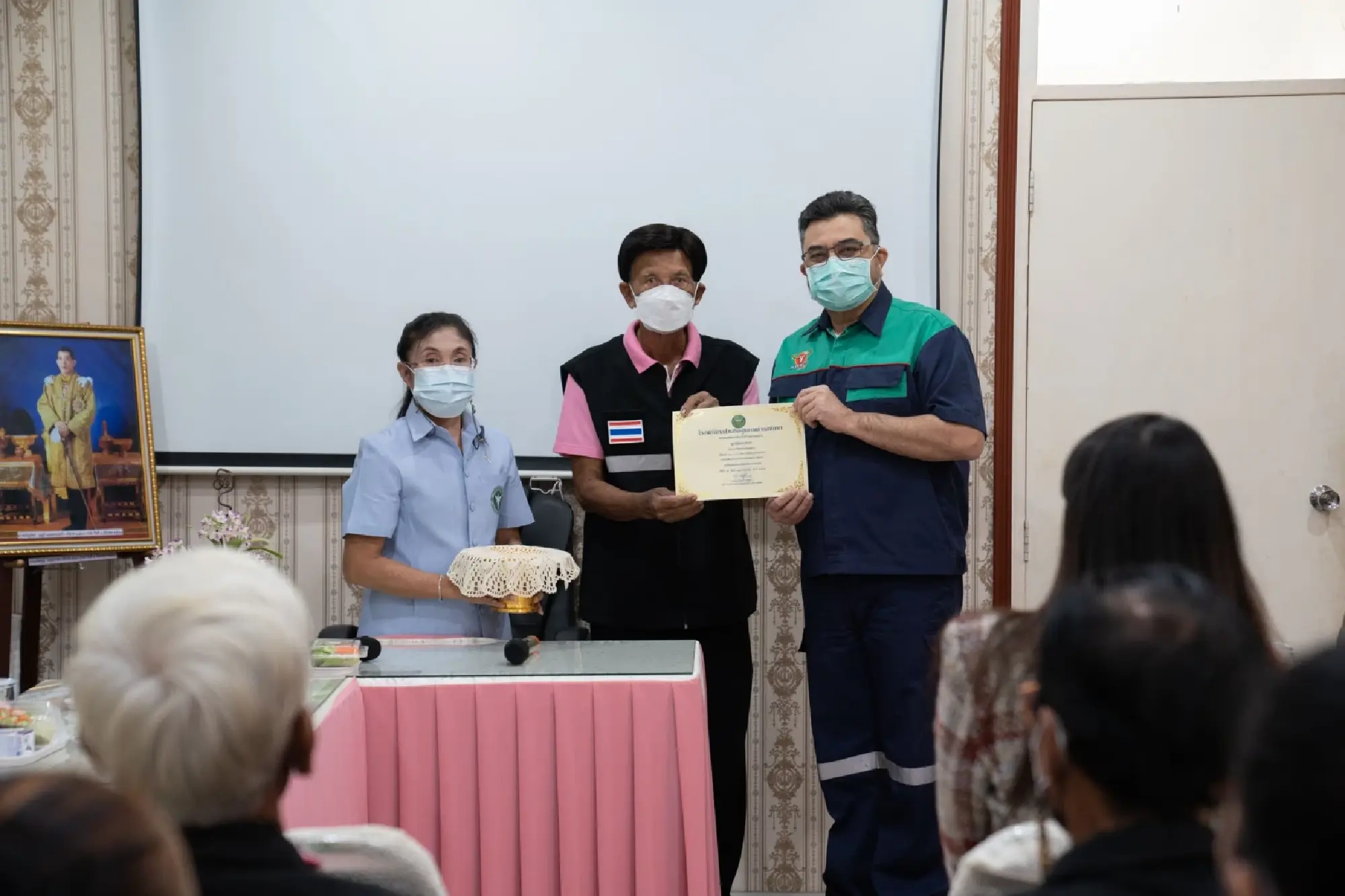 Carabao Foundation contributes to Phimpha Hospitals purchase  of medical equipment