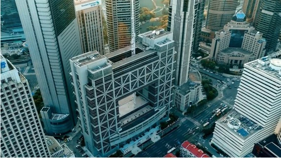 File photo shows the exterior view of Shanghai Stock Exchange at Pudong New Area in Shanghai, east China. (Xinhua)