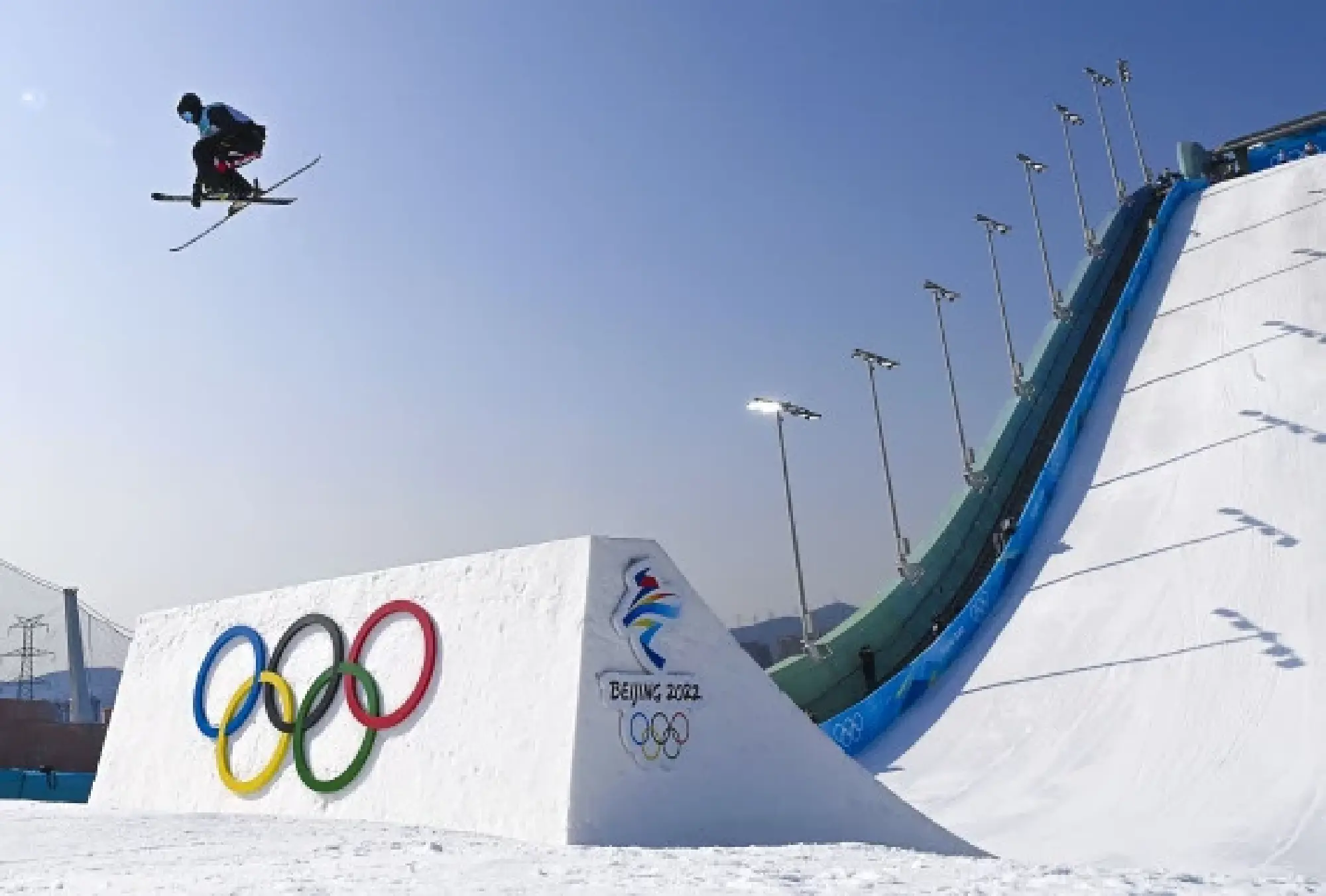Birk Ruud of Norway competes during the freestyle skiing men's freeski big air final of Beijing 2022 Winter Olympics at Big Air Shougang in Beijing, capital of China, Feb. 9, 2022. (Xinhua/Xiong Qi)