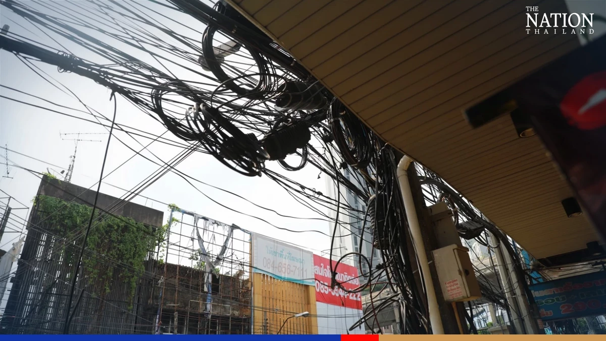 Ministry untangles cables on Sukhumvit in bid to improve city’s appearance