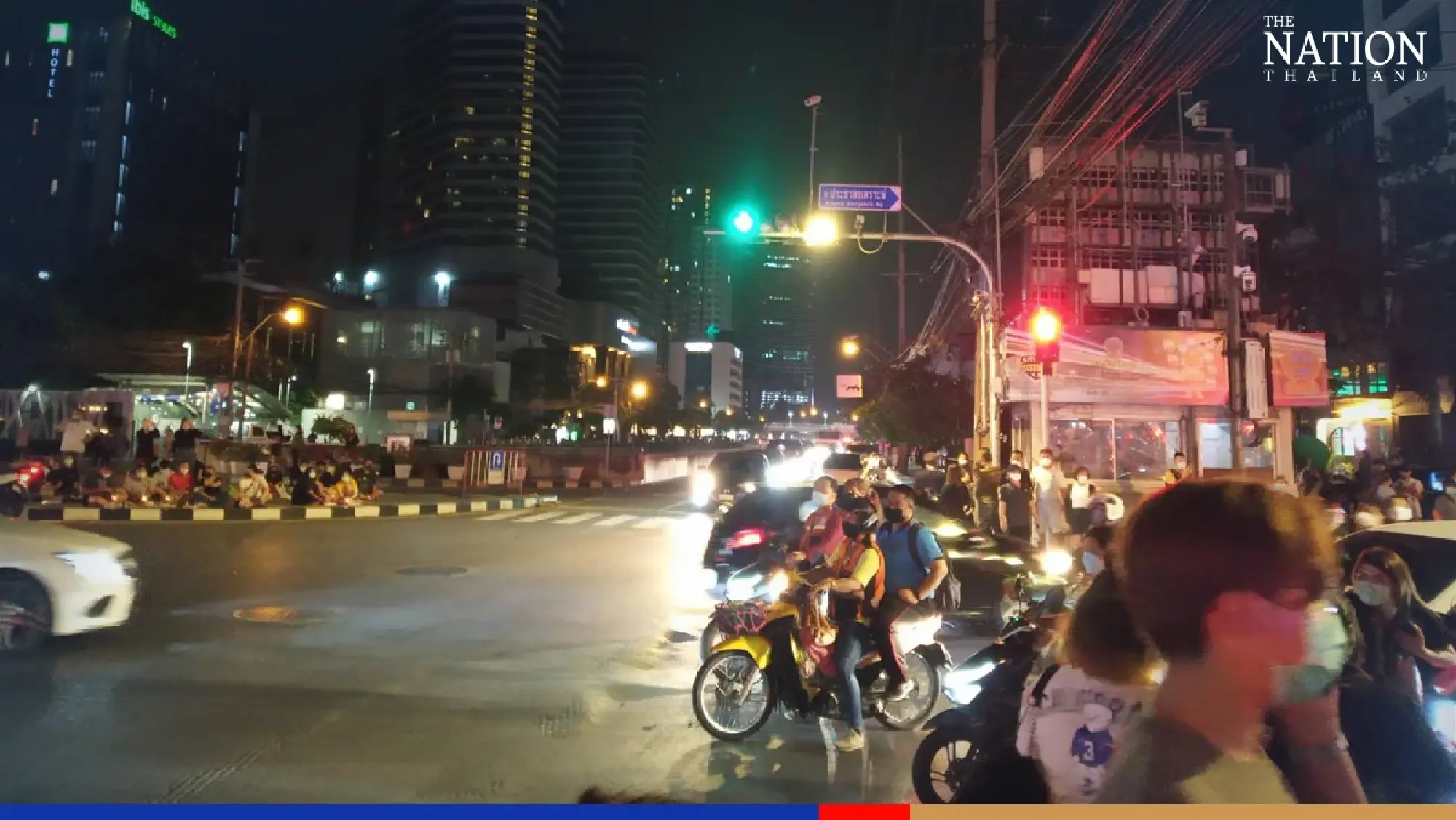 Thousands flock to Ganesha shrine for prosperity