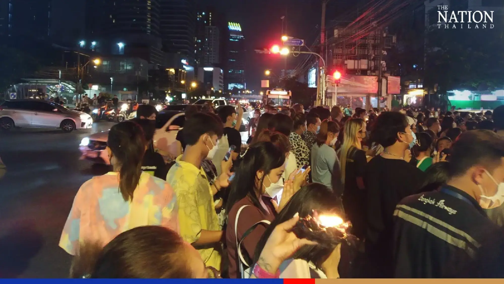 Thousands flock to Ganesha shrine for prosperity