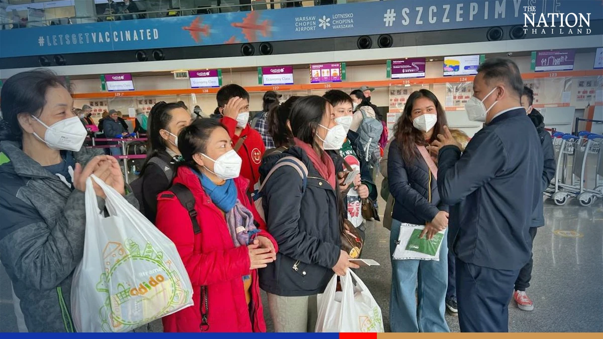 Last group of Thais heading home from Ukraine