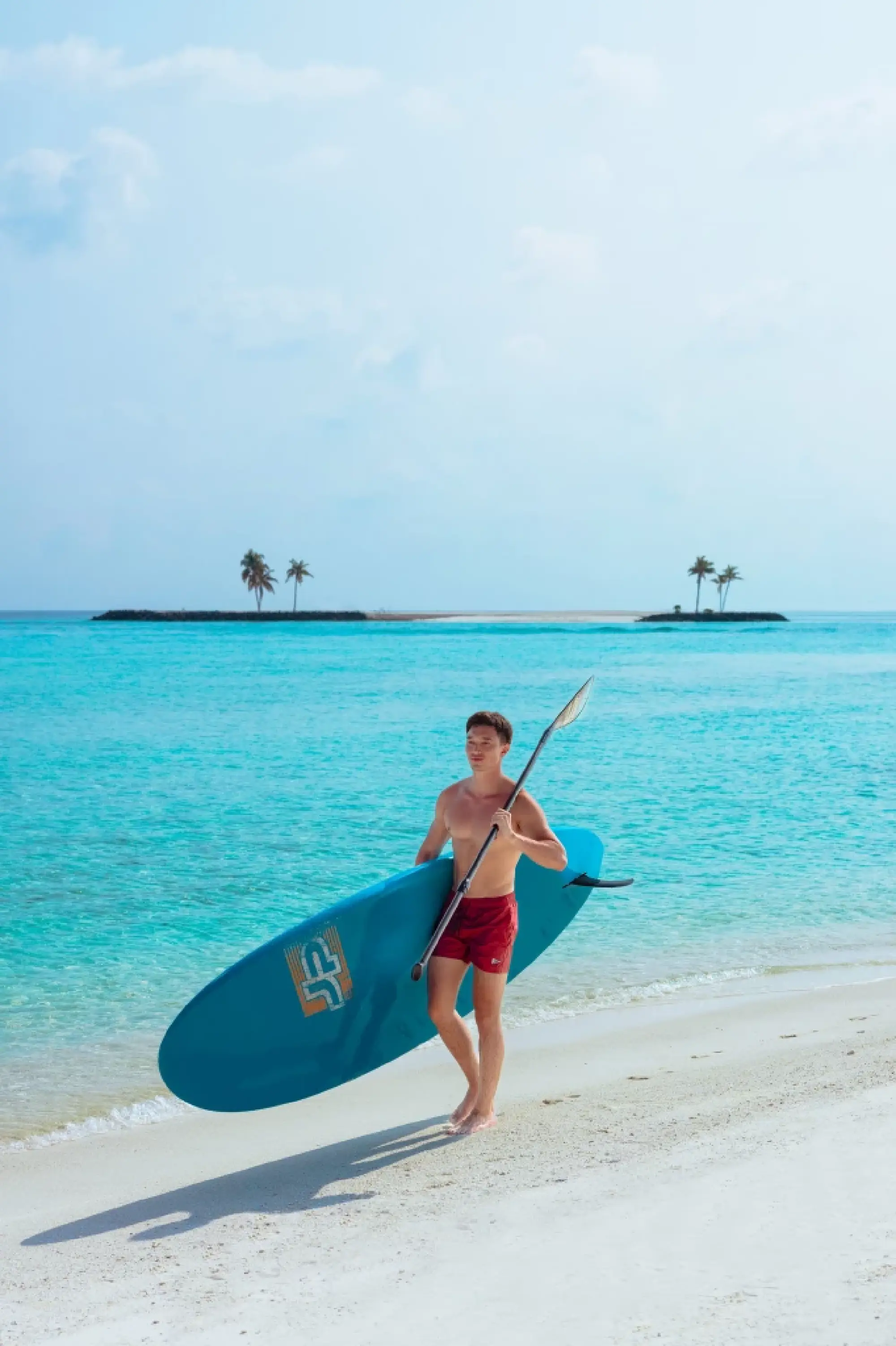 Go deep blue, meet majestic manta rays at The Standard, Huruvalhi Maldives