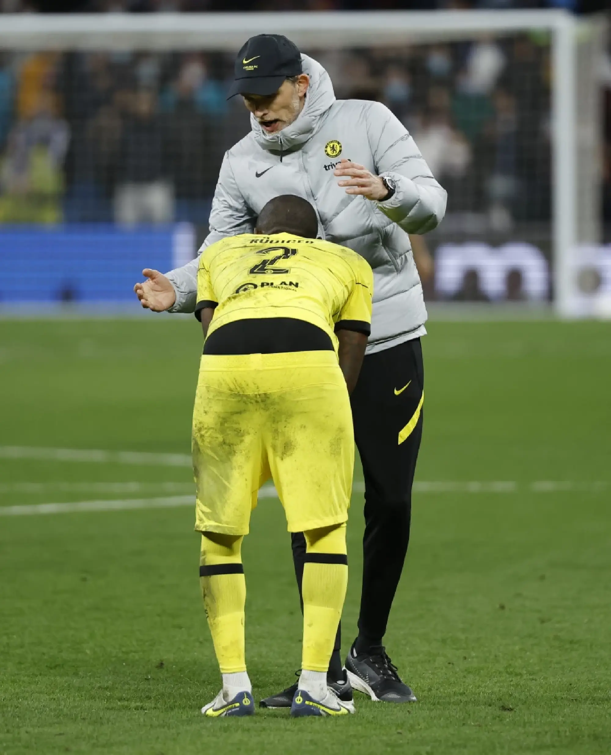 Chelsea's Antonio Rudiger and manager Thomas Tuchel looks dejected after the match REUTERS/Juan Medina