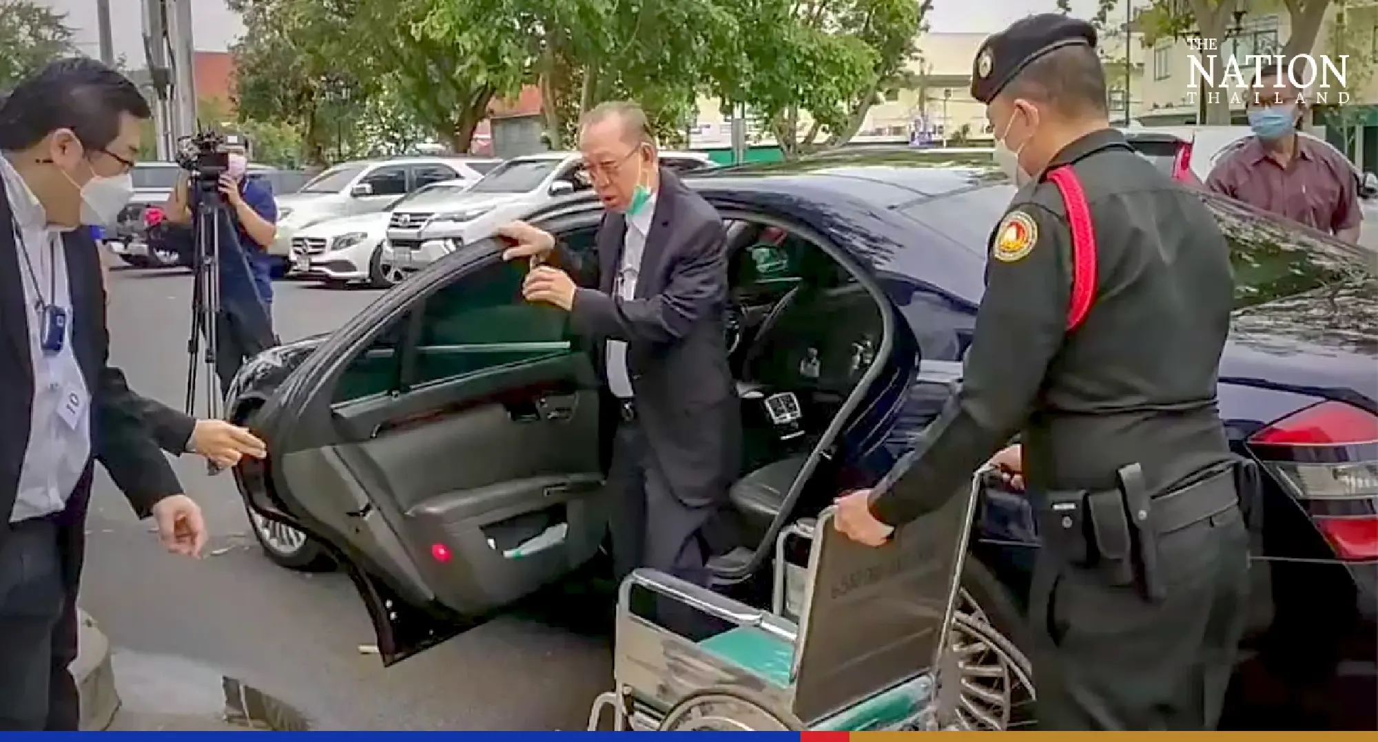 Arrest warrant issued for Yingluck as ex-PM misses court appointment