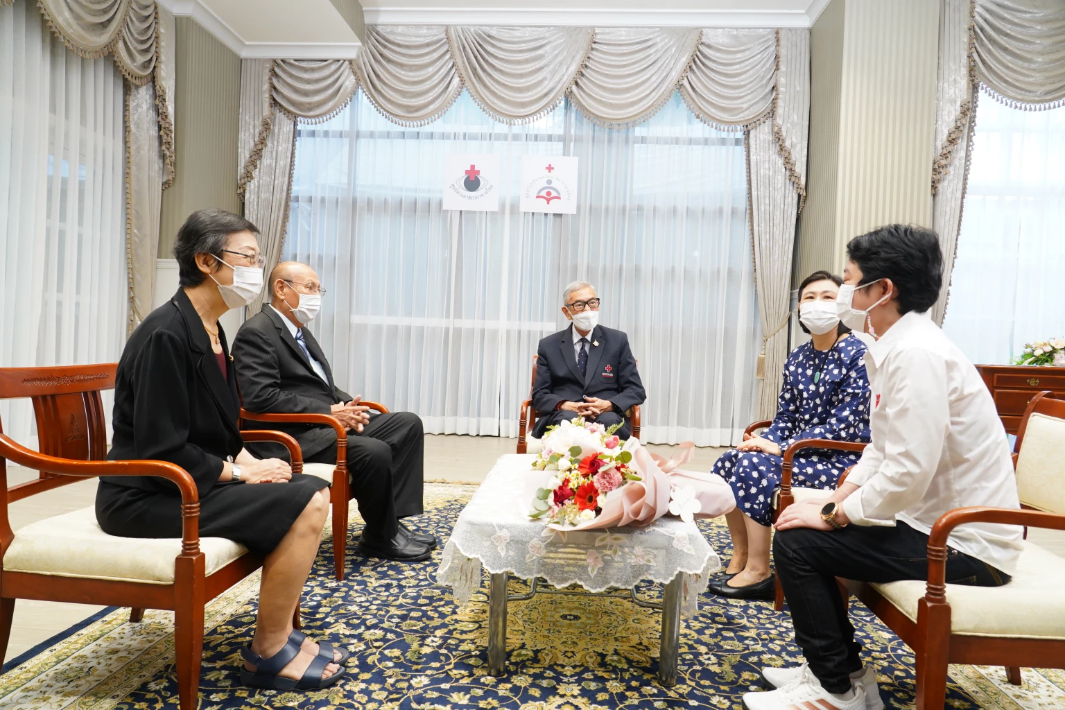 Charoen Pokphand Group and True Corporation present 3.9 million Baht of donation made by customers through “Let Them See Love 2021” project to Thai Red Cross Society