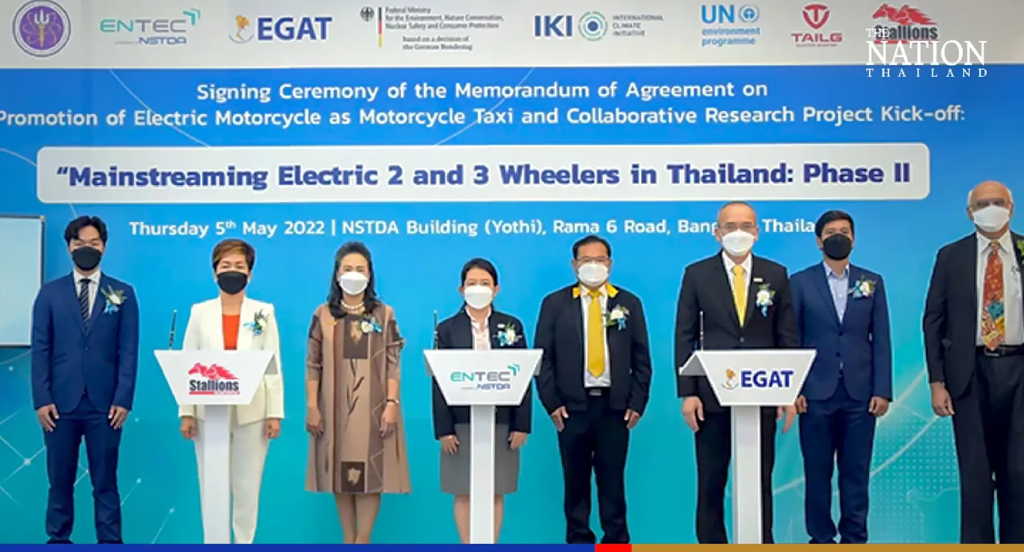 Govt agencies, private firms sign MoU to study EV motorcycle taxi riders