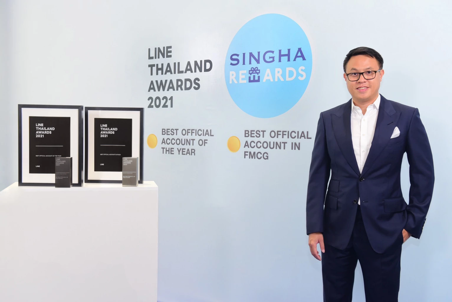 "Singha Drinking Water" claims 2 awards from LINE Thailand Awards 2021, winning consumers' hearts with digital marketing