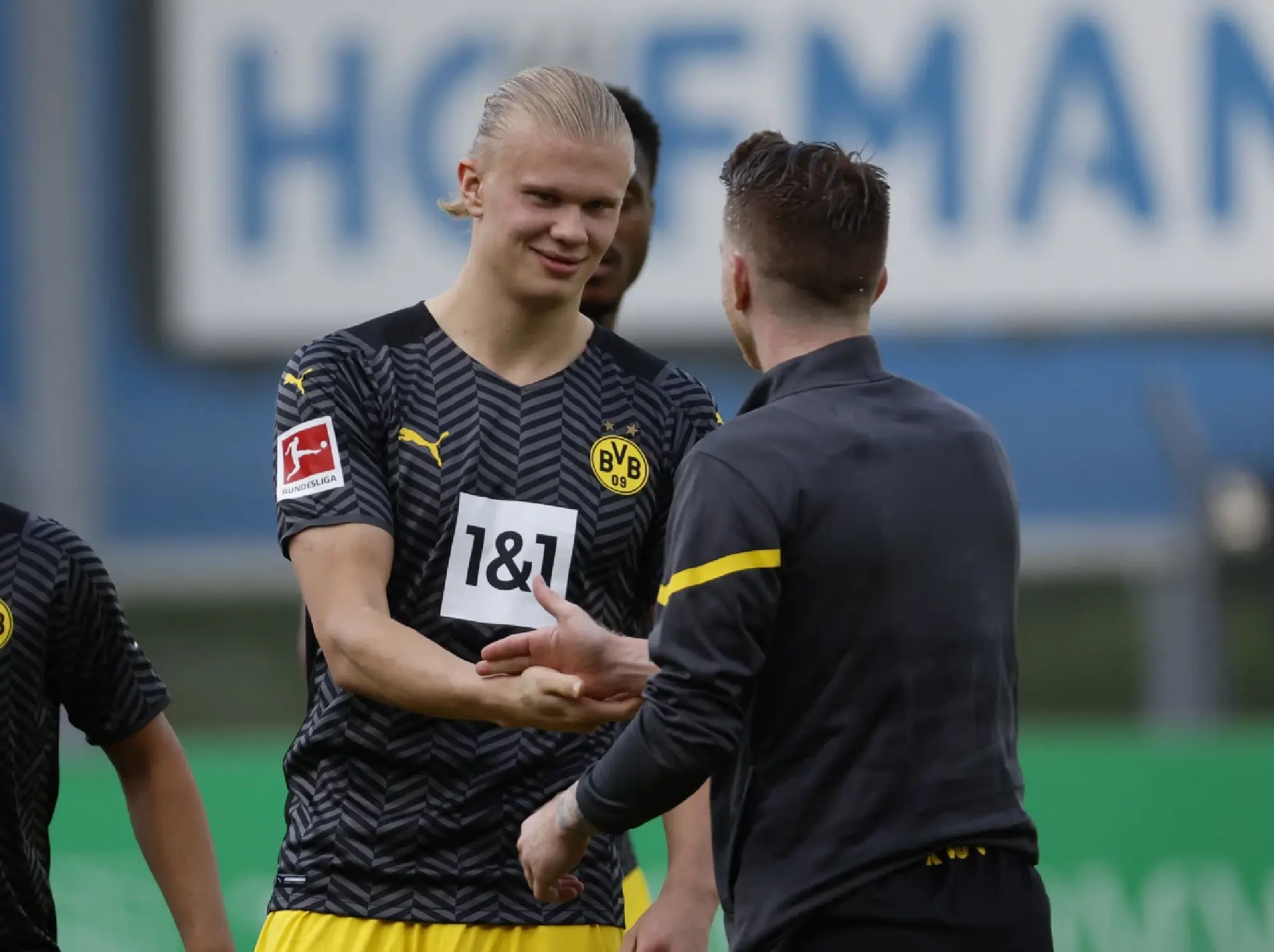 Manchester City reach agreement to sign Haaland from Dortmund