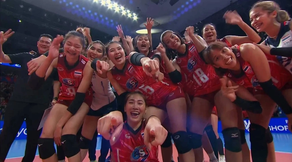 Thailand win over China 3-2 in the 2022 FIVB Volleyball Nations League.
