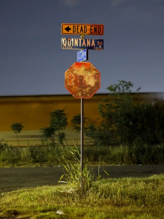 Photo taken on June 28, 2022 shows road signs near the scene of an alleged human smuggling mass casualty event in San Antonio, Texas, the United States. (Photo by Nick Wagner/Xinhua)