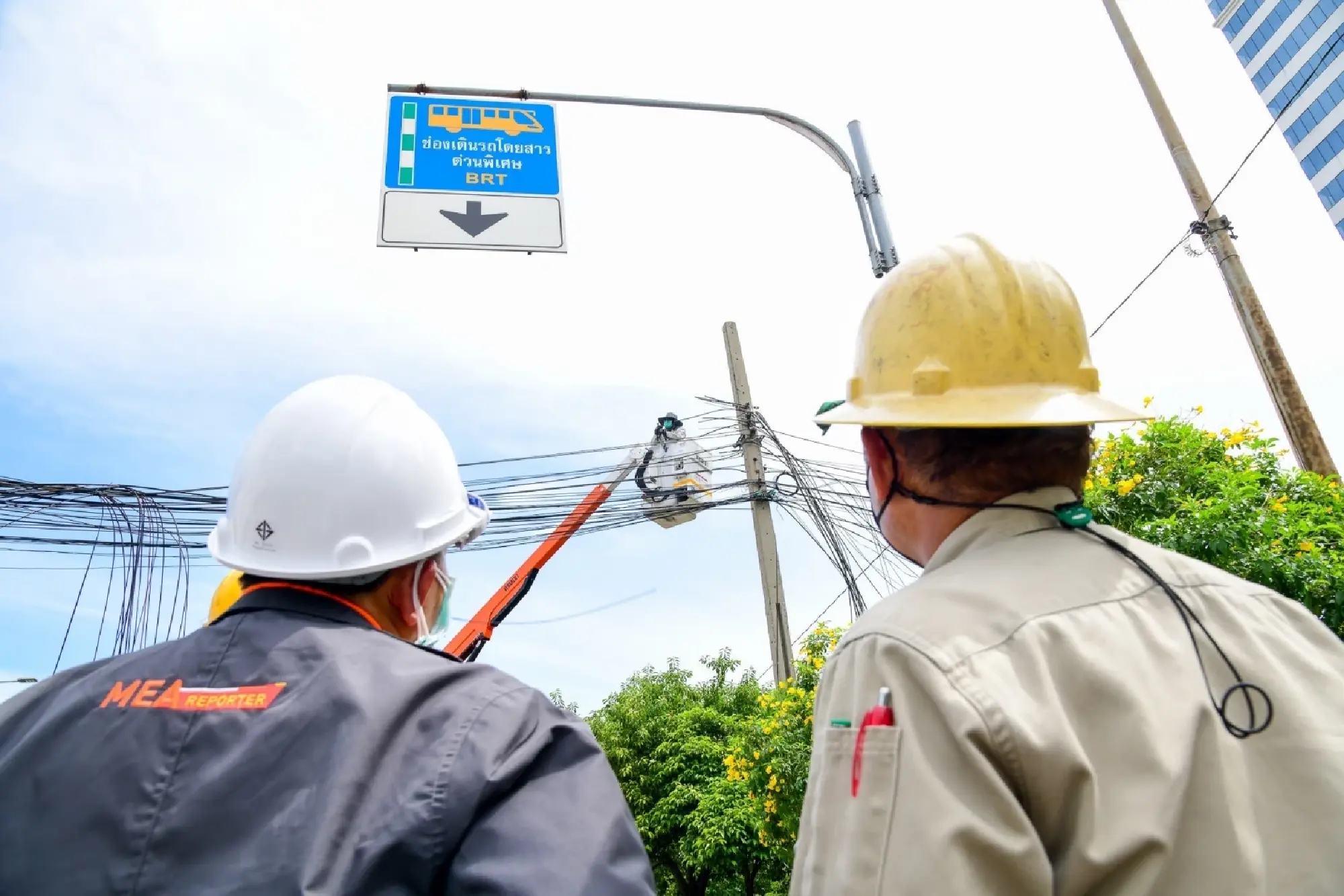 Only sky above: Cables on 7 more Bangkok roads moved underground