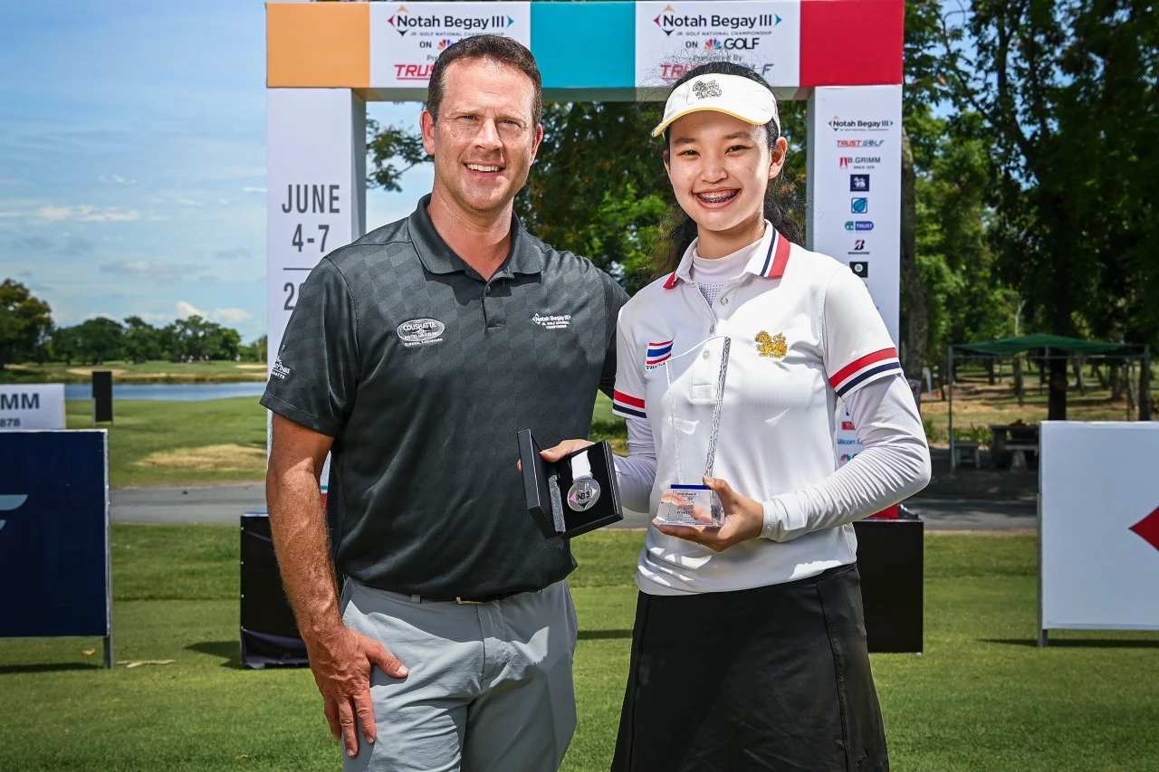 Champion Girl 15-18 Natachanok Tunwannarux