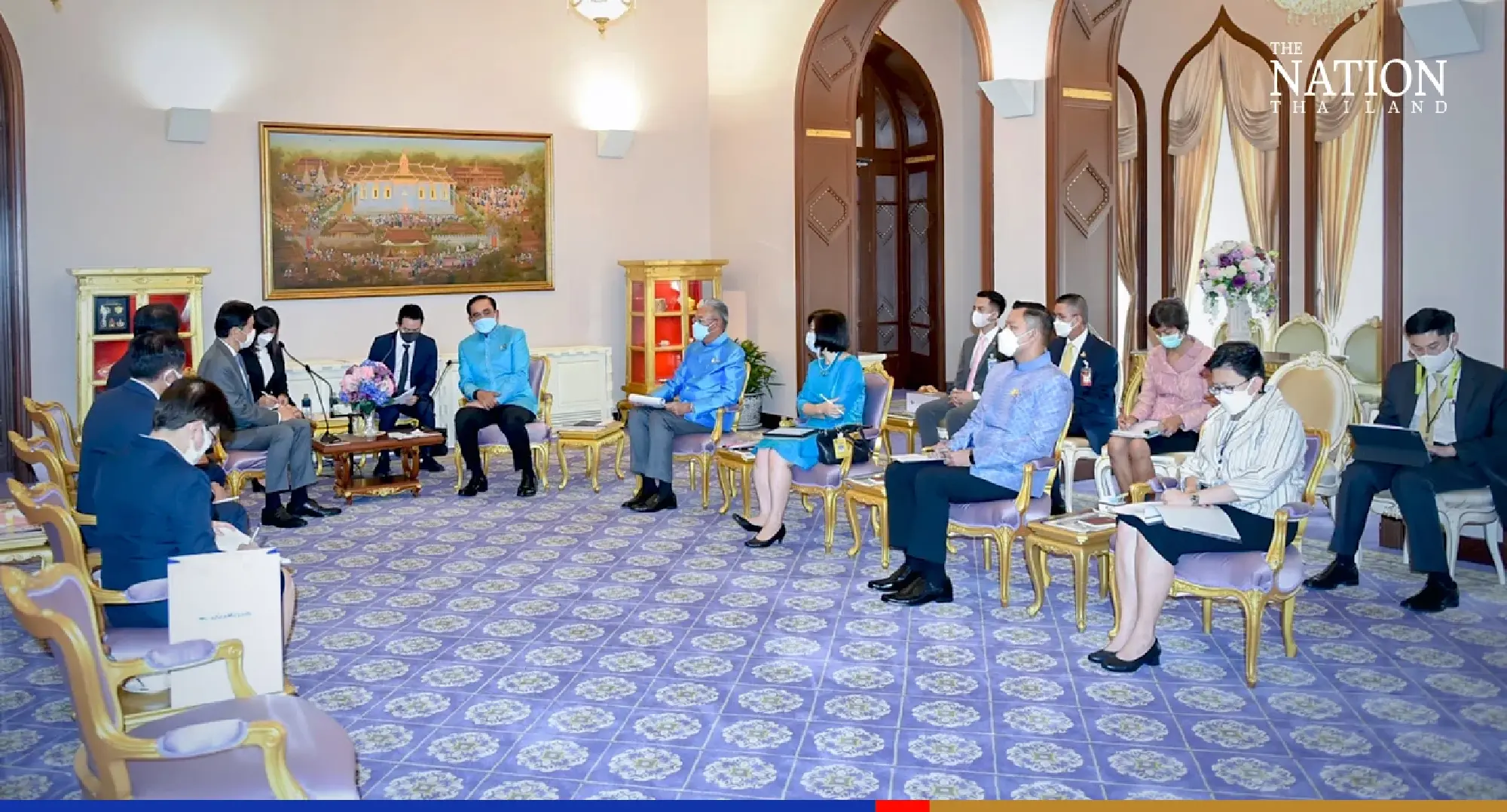 Prayut woos Japanese firm for investment in EV sector, smart cities