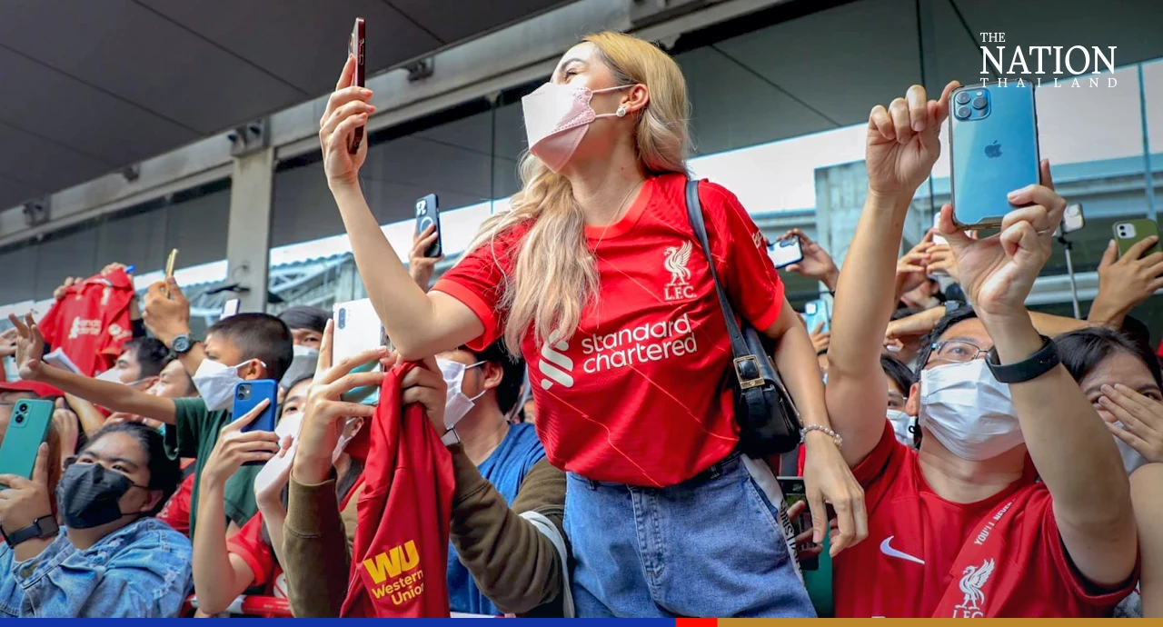 Man Utd, Liverpool hold 1st training sessions in steamy Bangkok