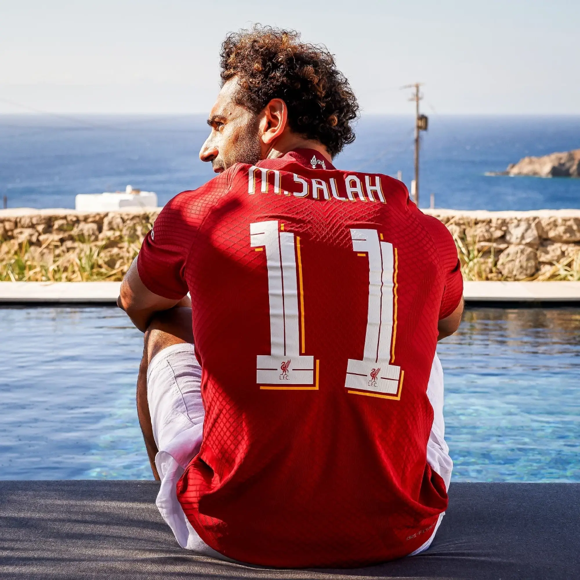 Liverpool's Salah signs long-term contract extension