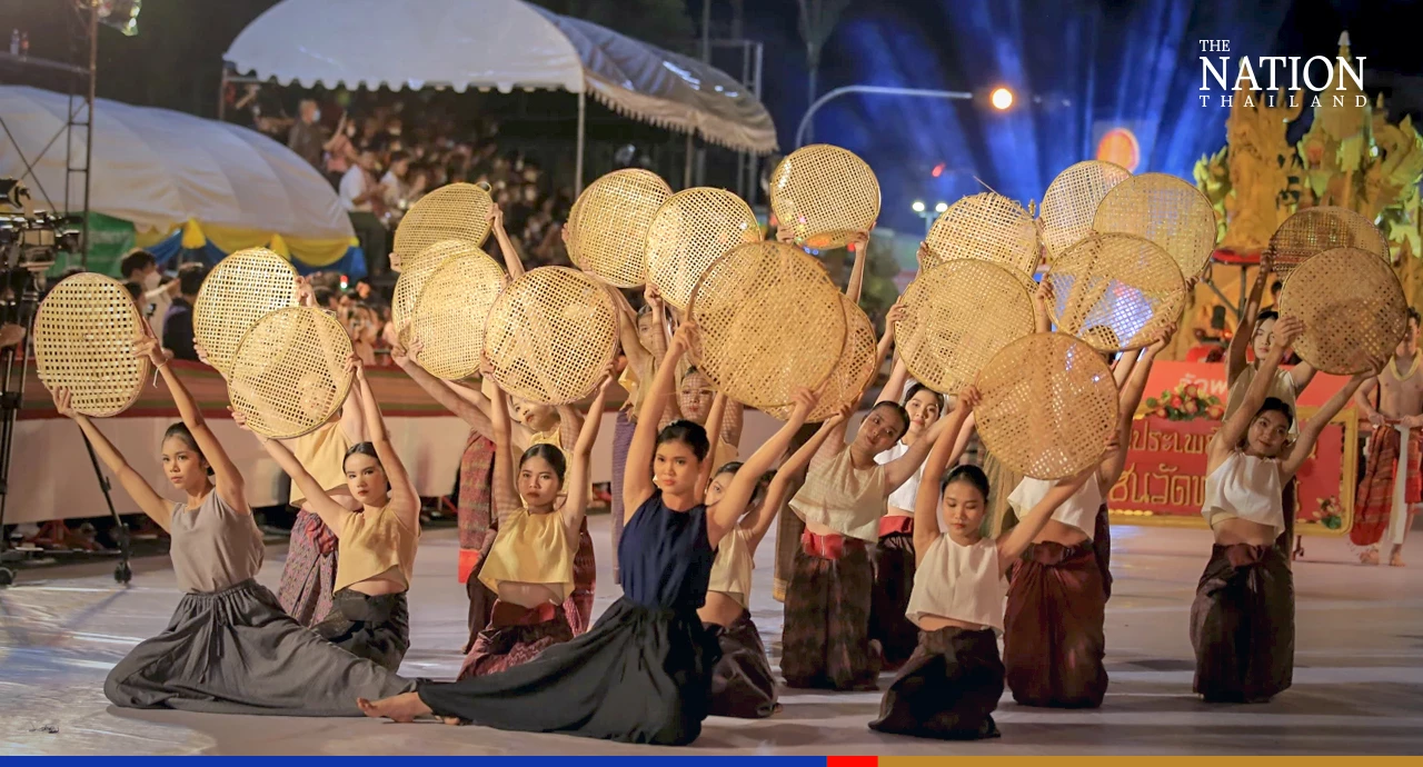Ubon Ratchathani’s grand candle procession lures thousands of spectators