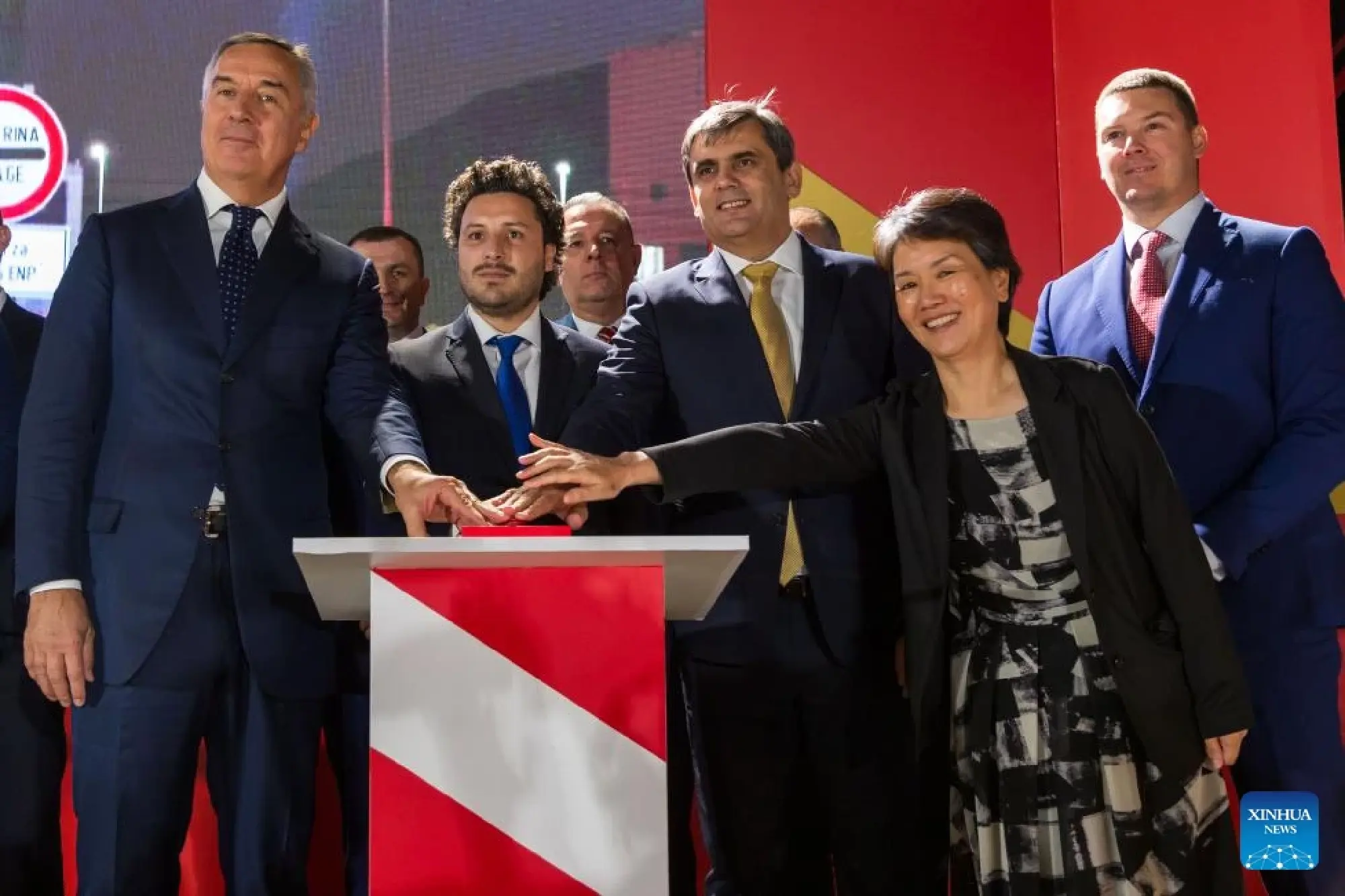 Montenegrin President Milo Djukanovic, Prime Minister Dritan Abazovic, Deputy Prime Minister Ervin Ibrahimovic, and Charge dAffaires of the Chinese Embassy in Montenegro Hua Yafang (L to R front) attend the opening ceremony of the Chinese-built highway section in Podgorica