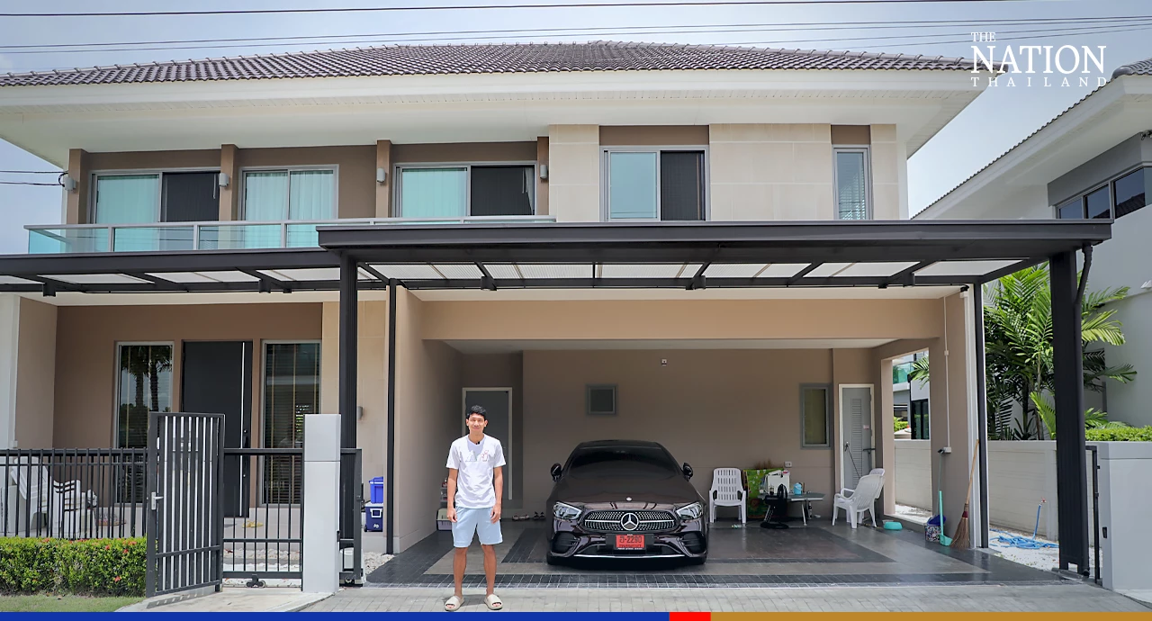 Weerathep Pomphan: From futsal to 50-million-baht footballer