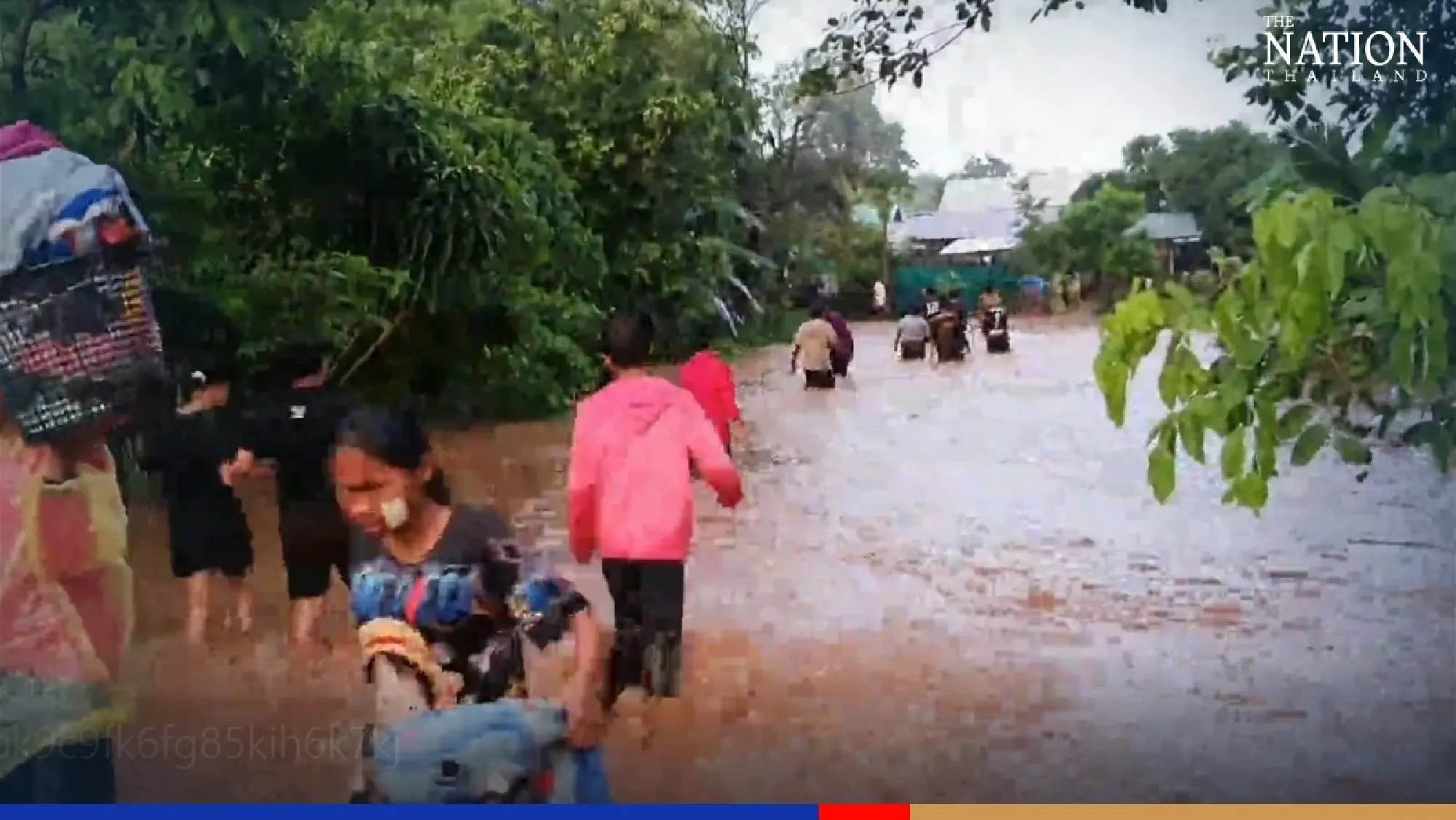 Korat villages evacuated after reservoir overflows