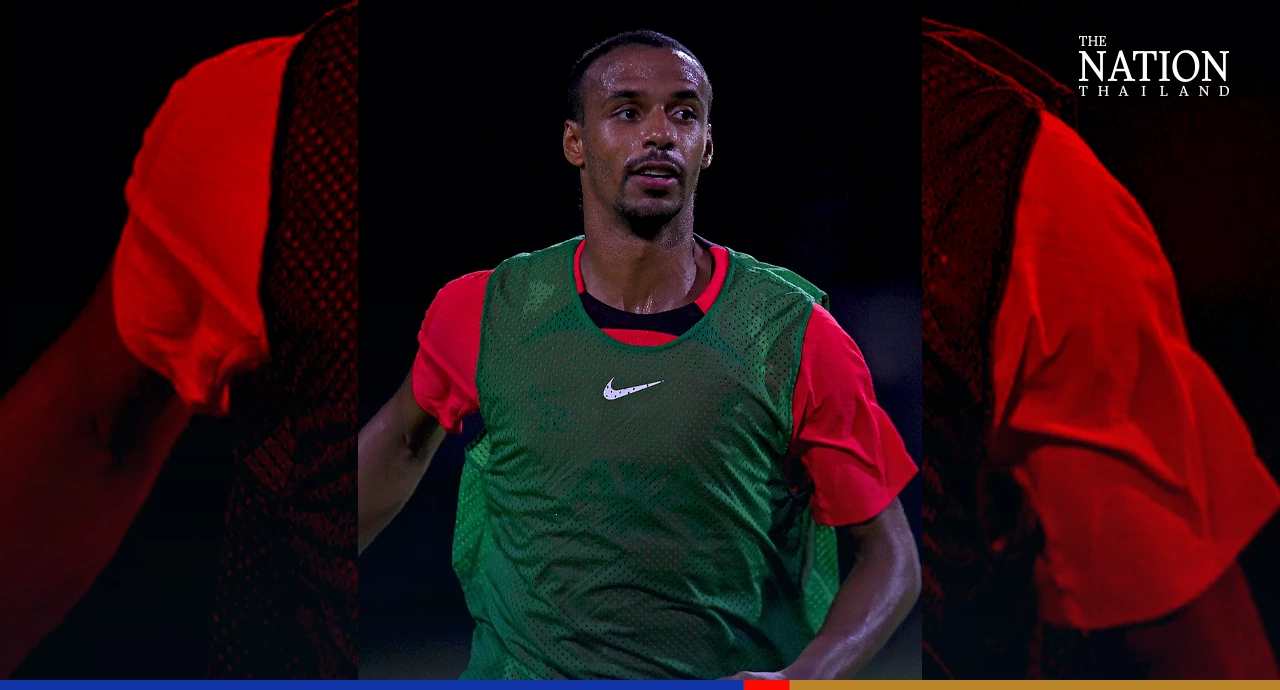 Liverpool continued pre-season training with their first session in Singapore on Wednesday night.