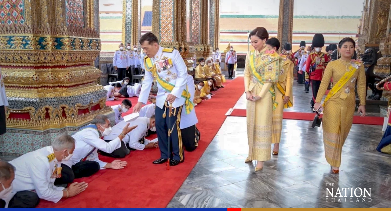 His Majesty attends birthday ceremonies in Grand Palace