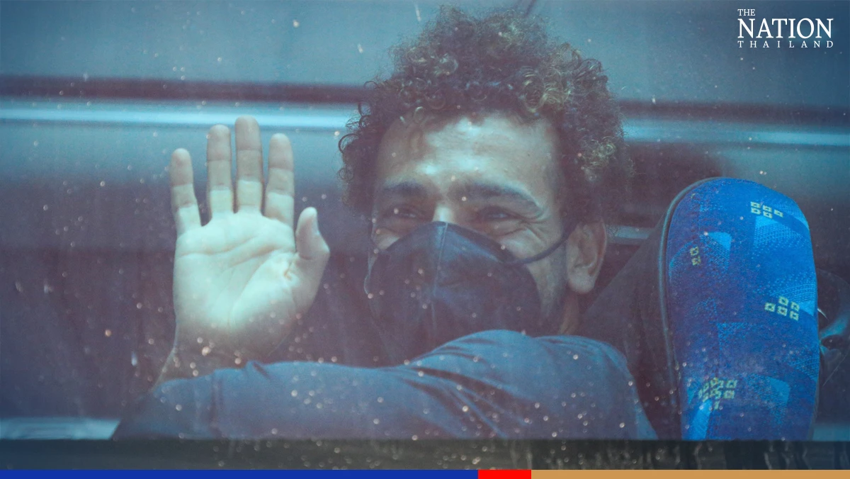 Mo Salah on smile to Thai fan