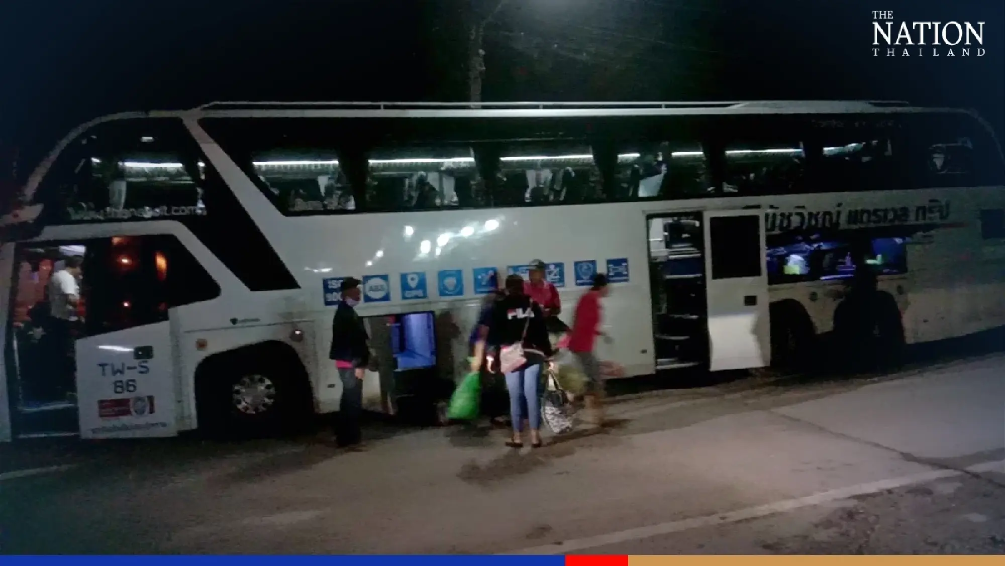 Army of lottery vendors descend on Bangkok for Sunday protest