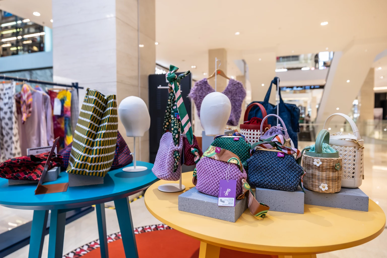 Siam Piwat partners with DITP to promote Thai fashion to the world stage, making successful debut of Sawasdee KL at Kuala Lumpur Fashion Week