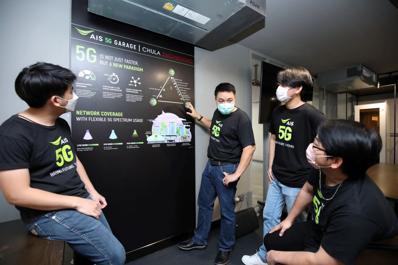 Chula Engineering and AIS 5G showcase AIS 5G PLAY GROUND & 5G GARAGE