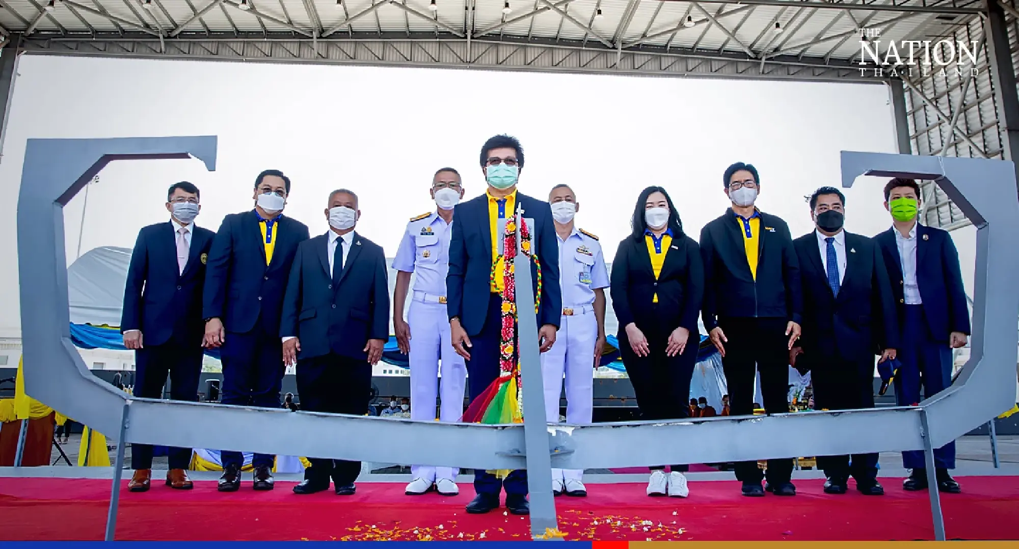 EGAT joins race for carbon neutrality by helping develop electric amphibious boat, pontoons