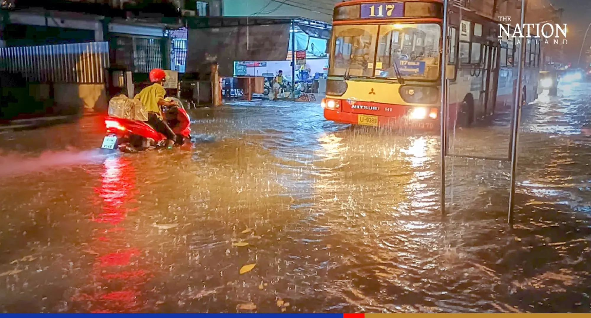 Heavy rain, floods to hit Bangkok until Wednesday