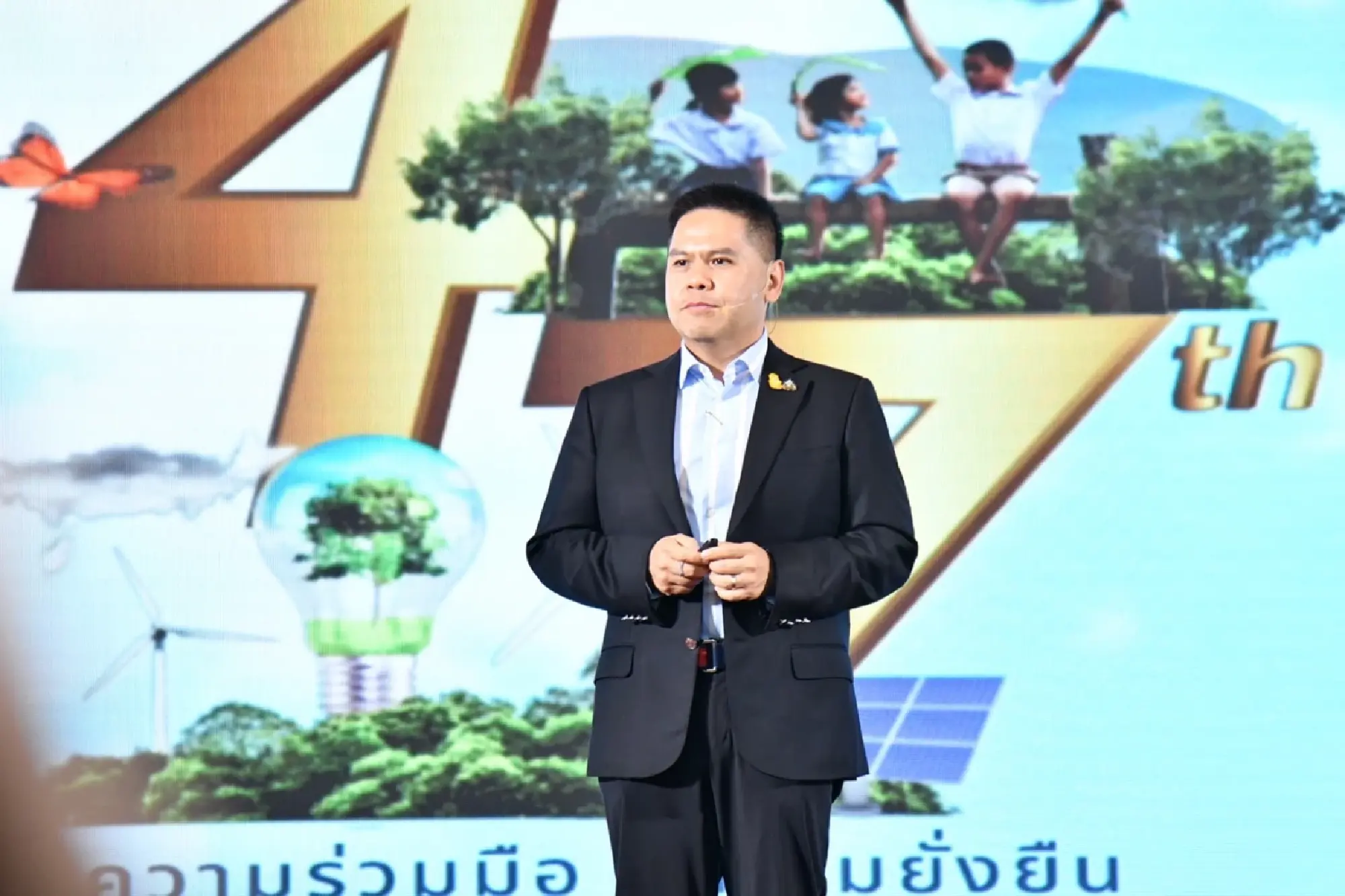 ‘Sufficiency Economy’ will lead Thailand toward sustainable wealth and stability, says Varawut