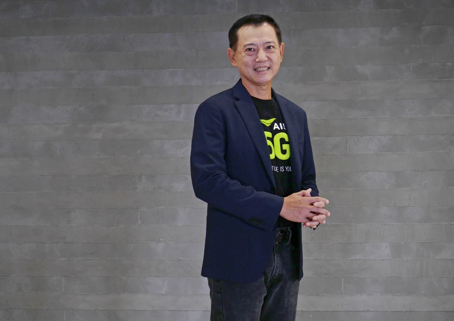 Tanapong Ittisakulchai, Head of AIS Business