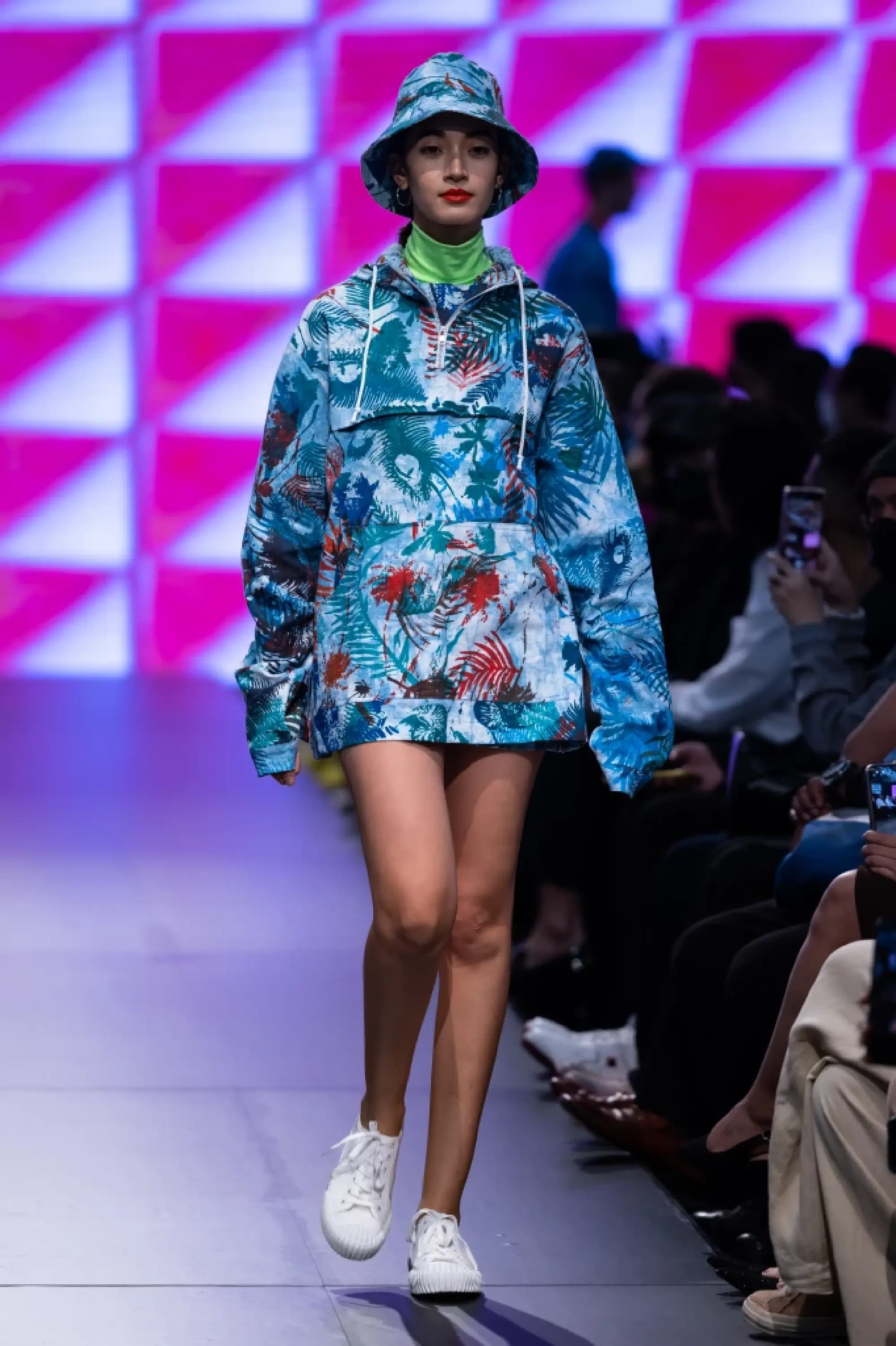 Siam Piwat partners with DITP to promote Thai fashion to the world stage, making successful debut of Sawasdee KL at Kuala Lumpur Fashion Week