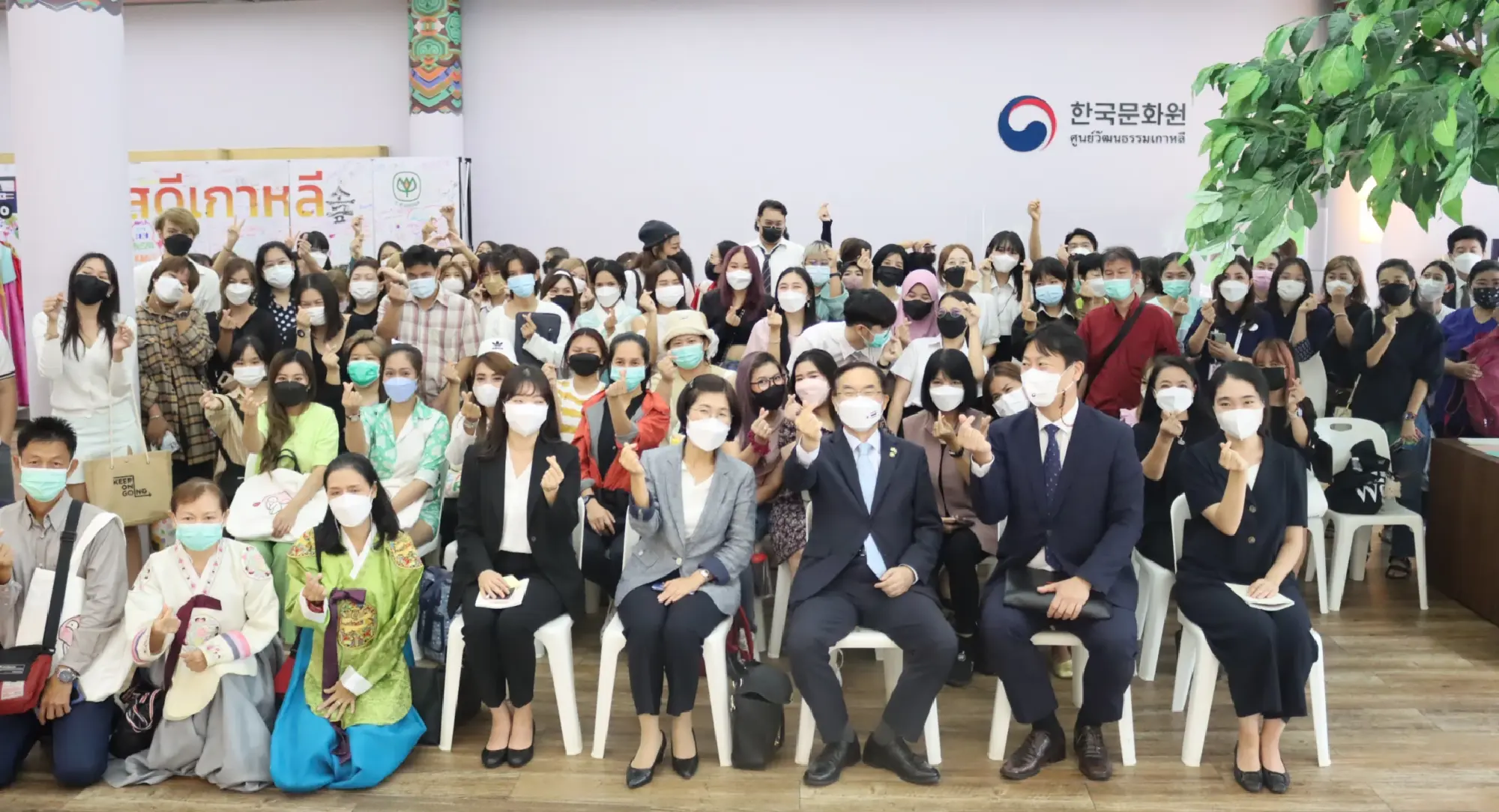 Try and taste Gimbap in 'Extraordinary Attorney Woo'