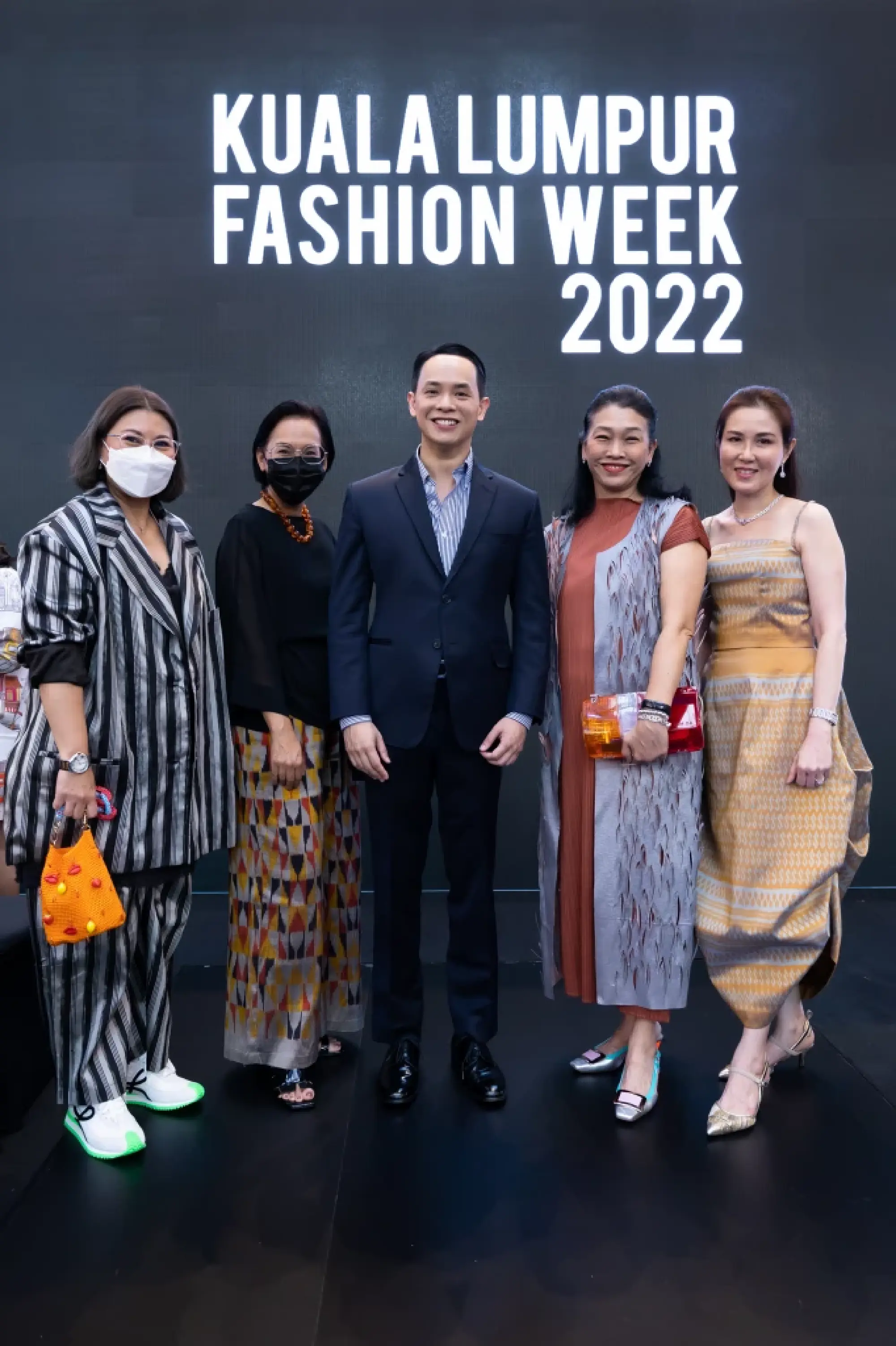 Siam Piwat partners with DITP to promote Thai fashion to the world stage, making successful debut of Sawasdee KL at Kuala Lumpur Fashion Week