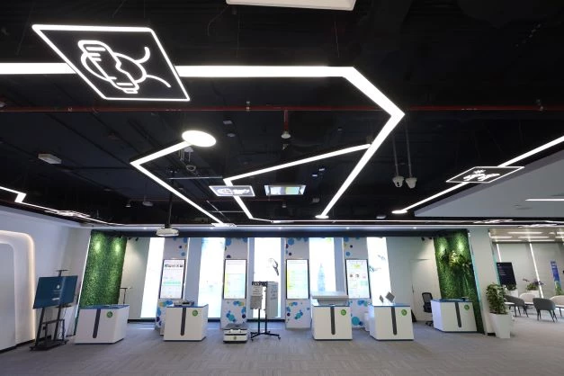 AIS partners ZTE to open the first “5G A-Z Center” in Thailand