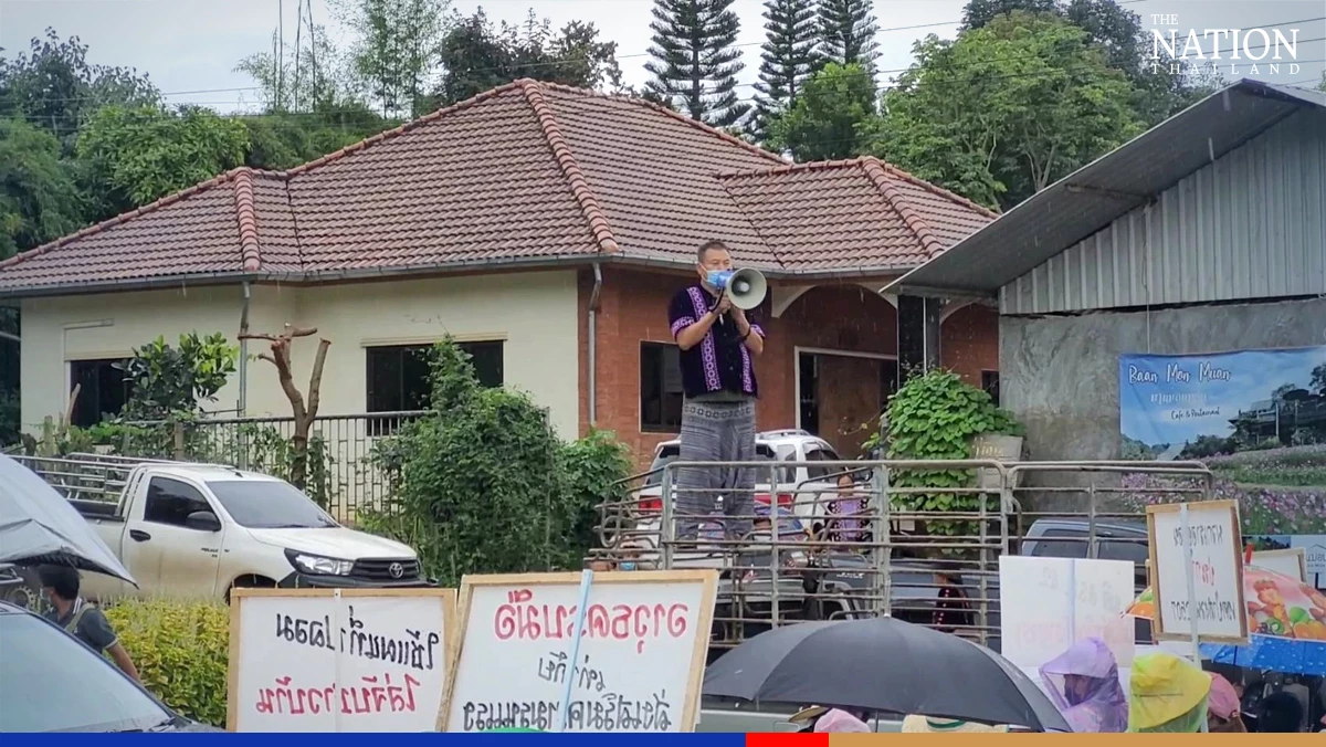 Mon Jam locals head to Palace to protest Chiang Mai resort demolition